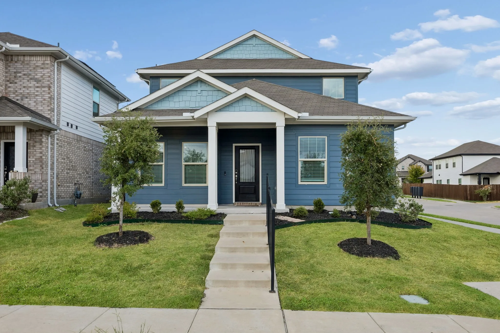 Single Family Residence For Sale in Collin County , 210 Monarch Way, Wylie, Texas 75098, 4 Bedroom, 3 Bathroom, 2 Garage spaces, 2,366 Sqft, built in 2023, mls#21385265, Real Estate Agent in Wylie, Homes For Sale in Collin county, Homes For Sale in Wylie, Realtor in Wylie Texas, Real Estate Brokerage Independent Realty Texas, Luminita Cordes Realtor