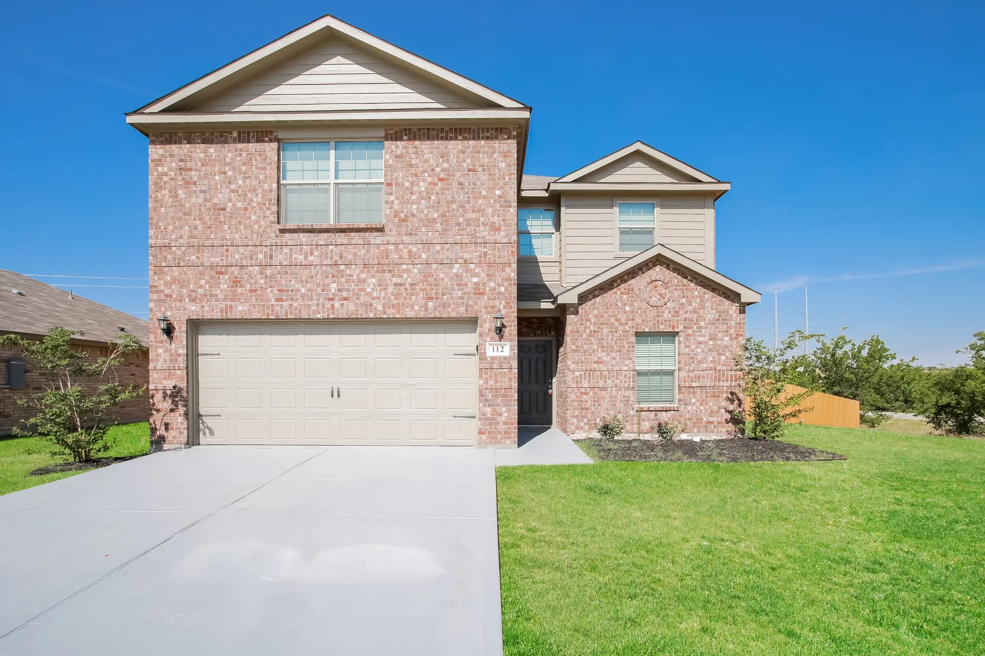 Single Family Residence For Rent in Wise County , 112 Barbwire Way, Newark, Texas 76071, 5 Bedroom, 3 Bathroom, 2 Garage spaces, 2,701 Sqft, built in 2020, mls#21392715, Real Estate Agent in Newark, Homes For Rent in Wise county, Homes For Rent in Newark, Realtor in Newark Texas, Real Estate Brokerage Independent Realty Texas, Luminita Cordes Realtor