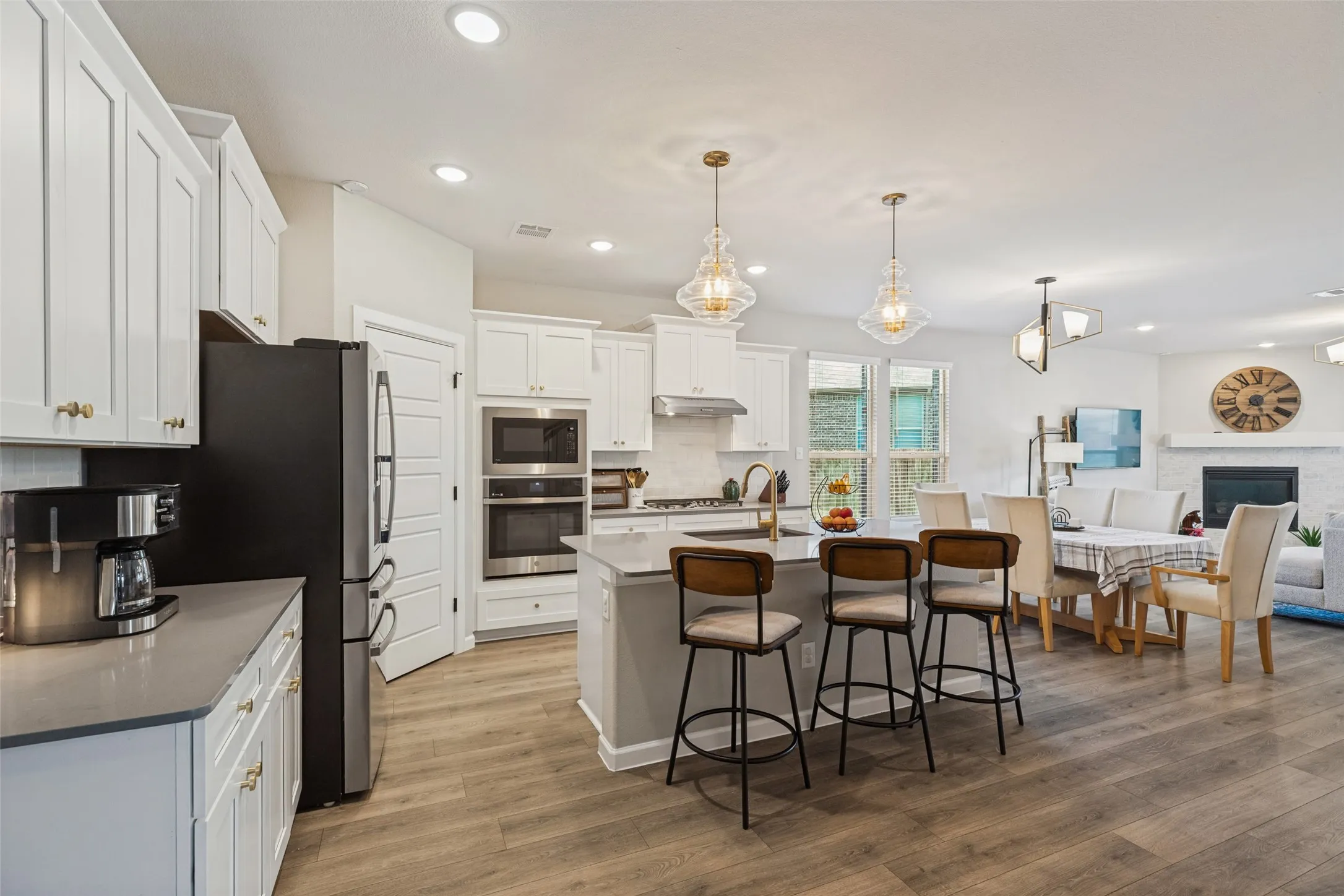 Single Family Residence For Sale in Grayson County , 501 Williams Way, Van Alstyne, Texas 75495, 5 Bedroom, 3 Bathroom, 3 Garage spaces, 3,033 Sqft, built in 2021, mls#21389783, Real Estate Agent in Van Alstyne, Homes For Sale in Grayson county, Homes For Sale in Van Alstyne, Realtor in Van Alstyne Texas, Real Estate Brokerage Independent Realty Texas, Luminita Cordes Realtor