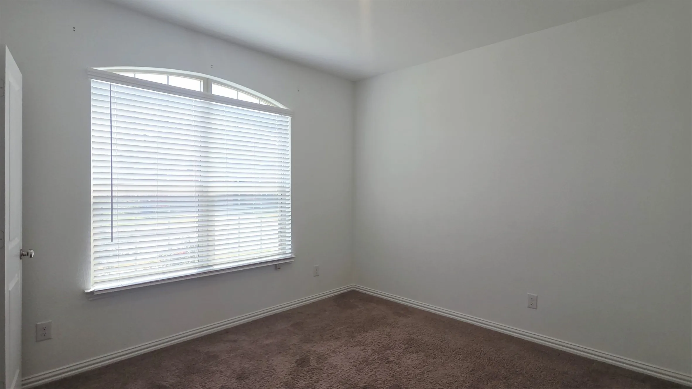 Single Family Residence For Rent in Collin County , 1218 Smoketree Lane, Princeton, Texas 75407, 4 Bedroom, 3 Bathroom, 2 Garage spaces, 2,347 Sqft, built in 2022, mls#21392713, Real Estate Agent in Princeton, Homes For Rent in Collin county, Homes For Rent in Princeton, Realtor in Princeton Texas, Real Estate Brokerage Independent Realty Texas, Luminita Cordes Realtor