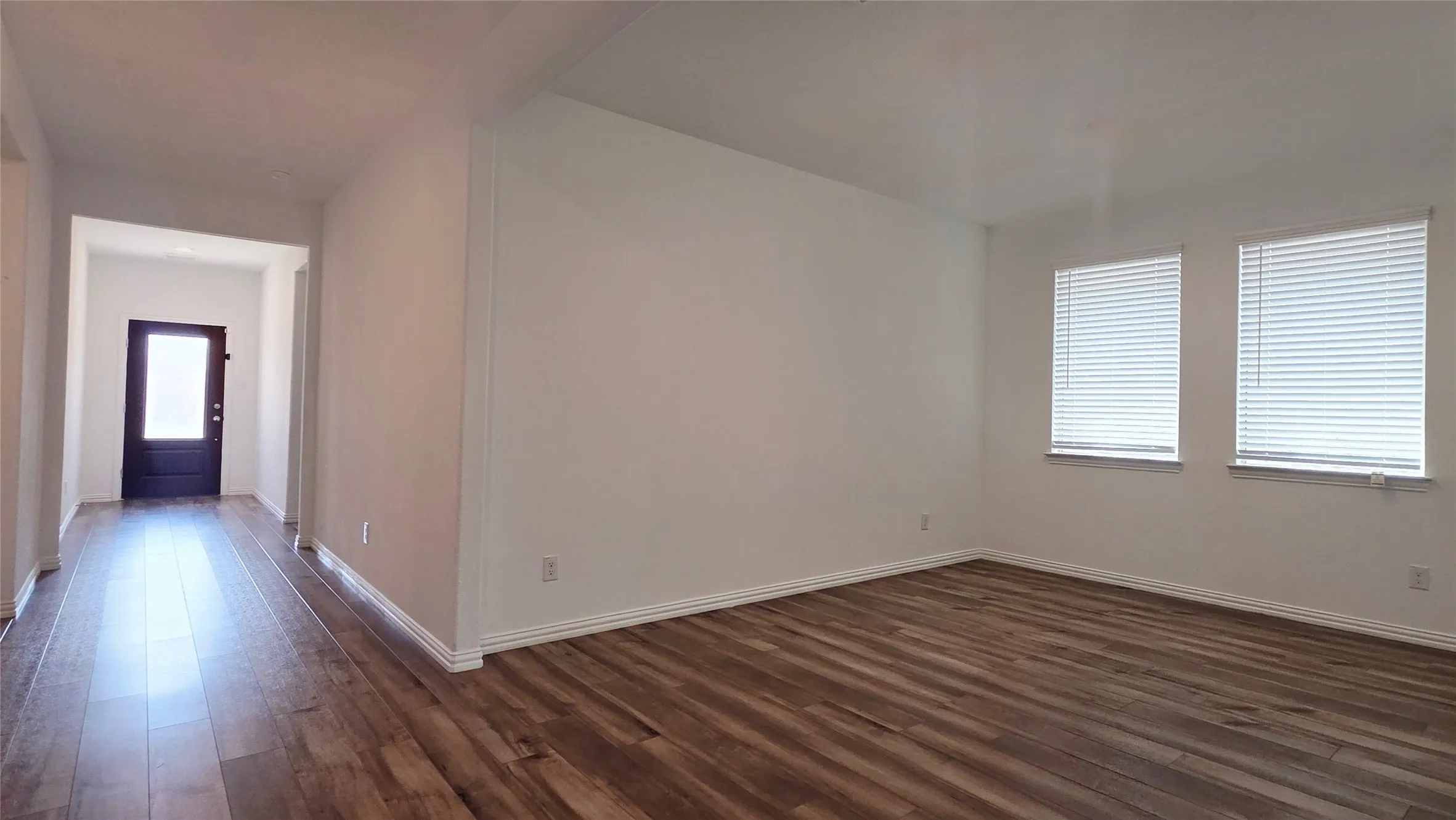 Single Family Residence For Rent in Collin County , 1218 Smoketree Lane, Princeton, Texas 75407, 4 Bedroom, 3 Bathroom, 2 Garage spaces, 2,347 Sqft, built in 2022, mls#21392713, Real Estate Agent in Princeton, Homes For Rent in Collin county, Homes For Rent in Princeton, Realtor in Princeton Texas, Real Estate Brokerage Independent Realty Texas, Luminita Cordes Realtor