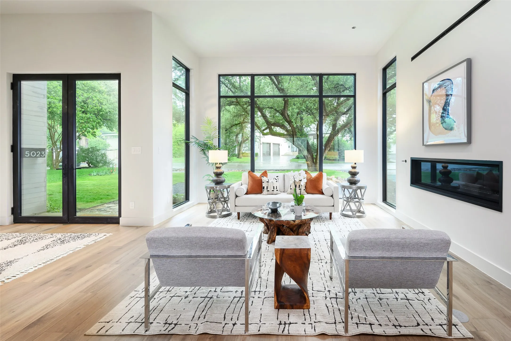 Single Family Residence For Rent in Dallas County , 5023 Lilac Lane, Dallas, Texas 75209, 4 Bedroom, 5 Bathroom, 2 Garage spaces, 3,449 Sqft, built in 2025, mls#21391465, Real Estate Agent in Dallas, Homes For Rent in Dallas county, Homes For Rent in Dallas, Realtor in Dallas Texas, Real Estate Brokerage Independent Realty Texas, Luminita Cordes Realtor