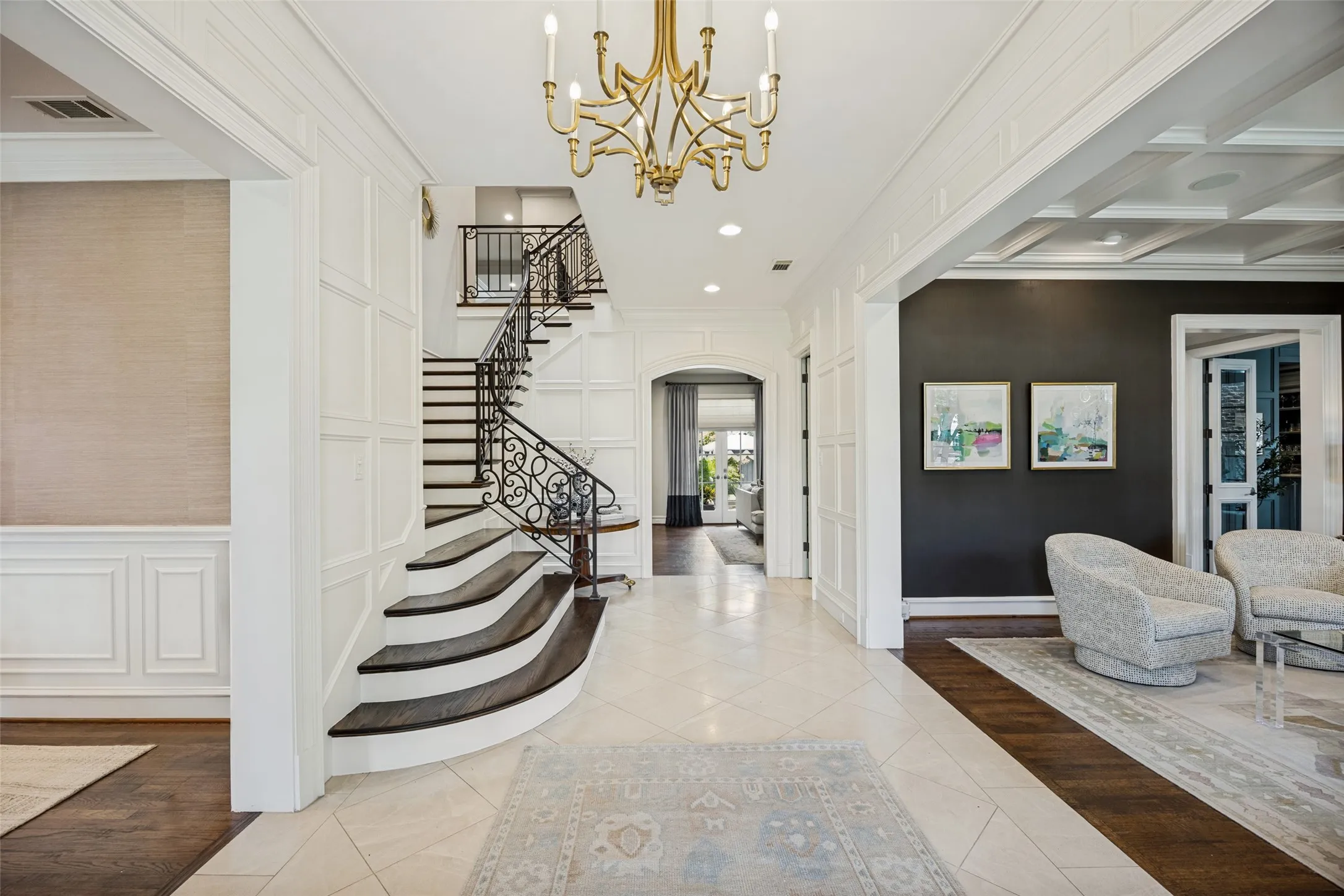 Single Family Residence For Rent in Dallas County , 2929 Stanford Avenue, University Park, Texas 75225, 5 Bedroom, 7 Bathroom, 2 Garage spaces, 5,987 Sqft, built in 1997, mls#21392299, Real Estate Agent in University Park, Homes For Rent in Dallas county, Homes For Rent in University Park, Realtor in University Park Texas, Real Estate Brokerage Independent Realty Texas, Luminita Cordes Realtor