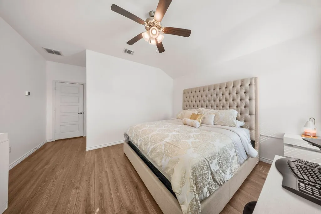 Single Family Residence For Rent in Collin County , 7216 Seton Place, Mc Kinney, Texas 75071, 3 Bedroom, 2 Bathroom, 2 Garage spaces, 1,480 Sqft, built in 2024, mls#21392316, Real Estate Agent in Mc Kinney, Homes For Rent in Collin county, Homes For Rent in Mc Kinney, Realtor in Mc Kinney Texas, Real Estate Brokerage Independent Realty Texas, Luminita Cordes Realtor