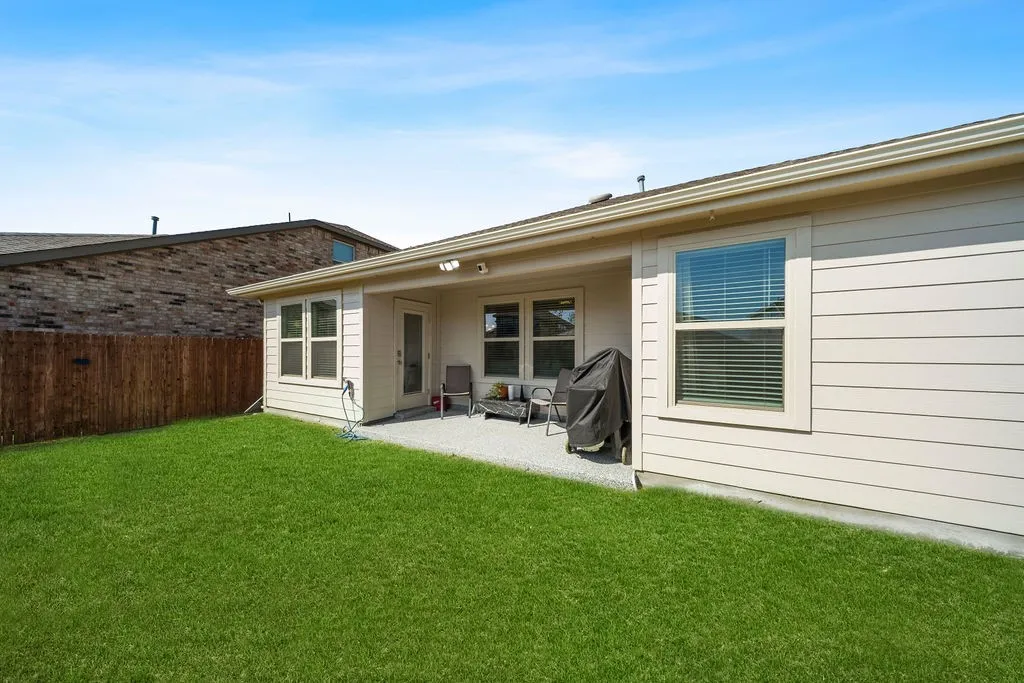 Single Family Residence For Rent in Collin County , 7216 Seton Place, Mc Kinney, Texas 75071, 3 Bedroom, 2 Bathroom, 2 Garage spaces, 1,480 Sqft, built in 2024, mls#21392316, Real Estate Agent in Mc Kinney, Homes For Rent in Collin county, Homes For Rent in Mc Kinney, Realtor in Mc Kinney Texas, Real Estate Brokerage Independent Realty Texas, Luminita Cordes Realtor