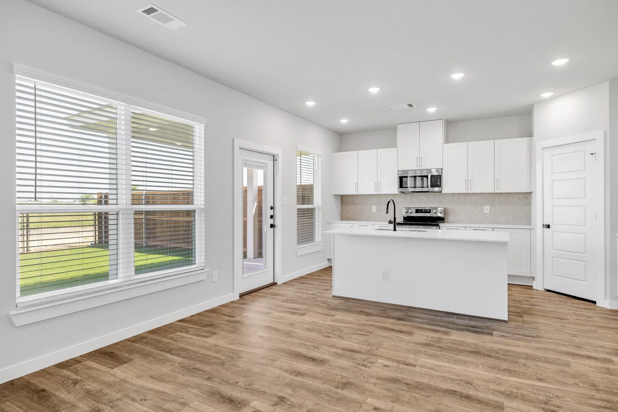 Duplex For Sale in Ellis County , 4059-4061 Clovis Court, Midlothian, Texas 76065, 8 Bedroom, 4 Bathroom, Garage spaces, 0 Sqft, built in 2026, mls#21392724, Real Estate Agent in Midlothian, Homes For Sale in Ellis county, Homes For Sale in Midlothian, Realtor in Midlothian Texas, Real Estate Brokerage Independent Realty Texas, Luminita Cordes Realtor