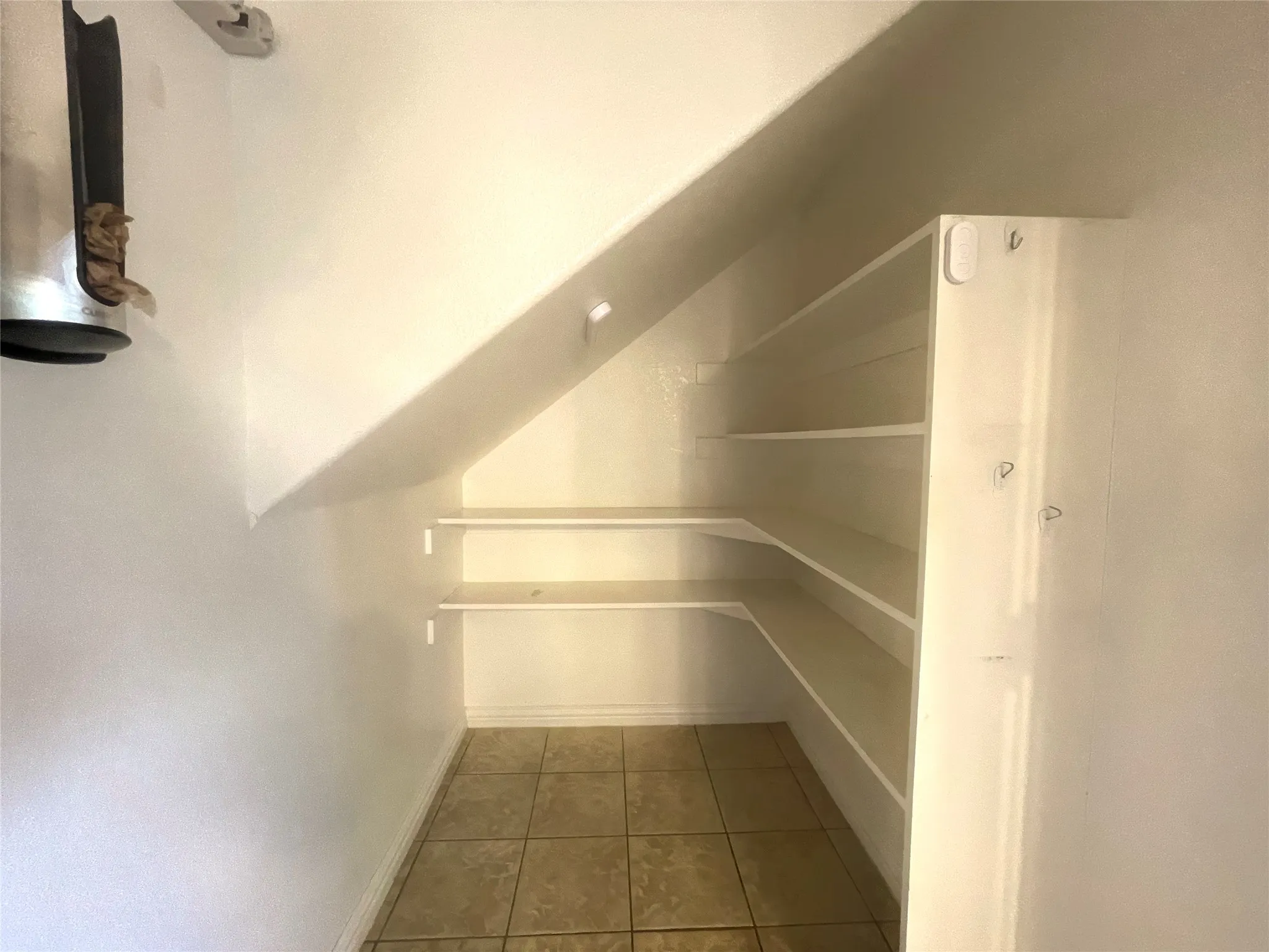 Single Family Residence For Rent in Tarrant County , 8664 Lariat Circle, Fort Worth, Texas 76244, 3 Bedroom, 2 Bathroom, 2 Garage spaces, 2,671 Sqft, built in 2002, mls#21392727, Real Estate Agent in Fort Worth, Homes For Rent in Tarrant county, Homes For Rent in Fort Worth, Realtor in Fort Worth Texas, Real Estate Brokerage Independent Realty Texas, Luminita Cordes Realtor