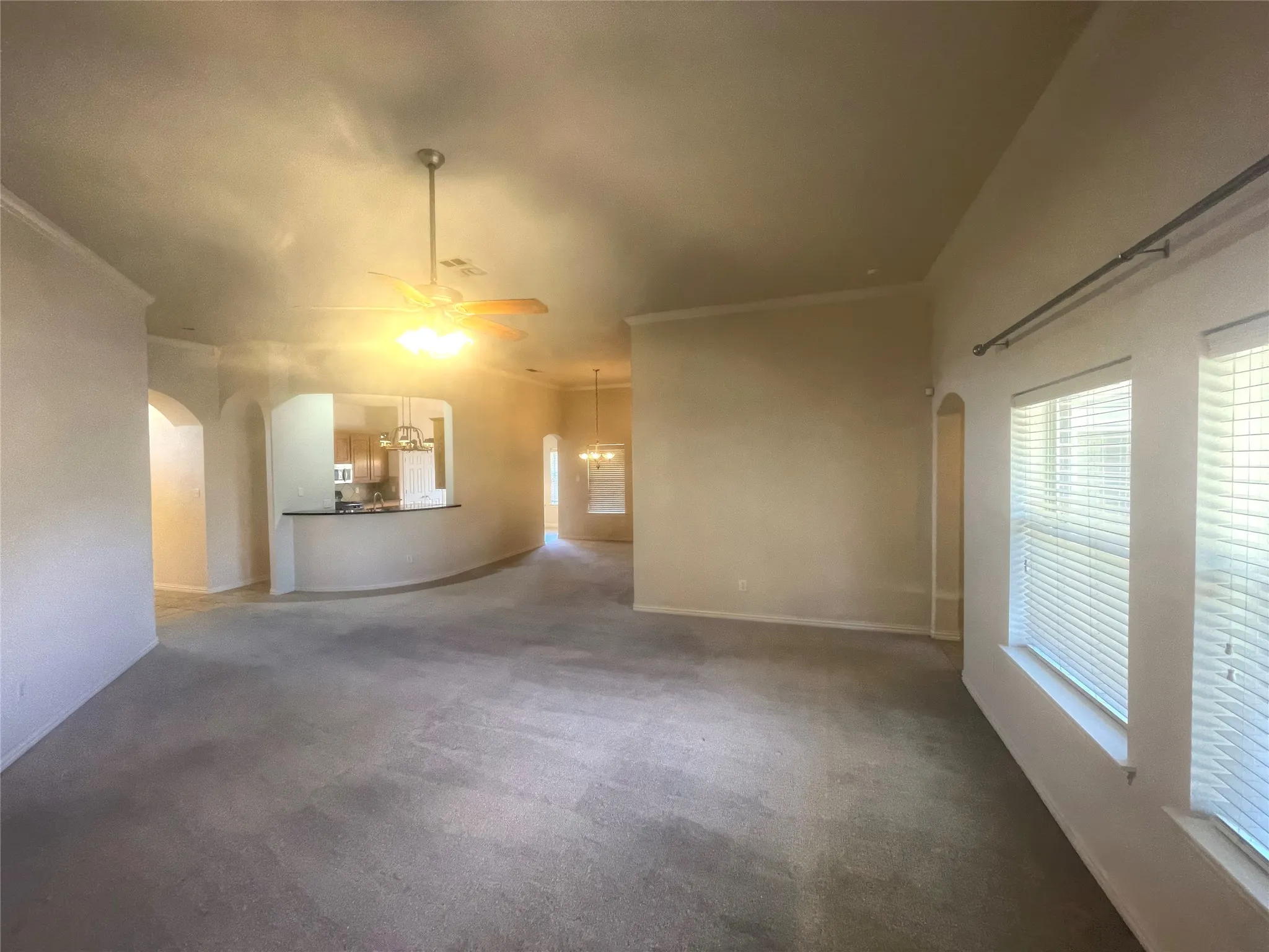 Single Family Residence For Rent in Tarrant County , 8664 Lariat Circle, Fort Worth, Texas 76244, 3 Bedroom, 2 Bathroom, 2 Garage spaces, 2,671 Sqft, built in 2002, mls#21392727, Real Estate Agent in Fort Worth, Homes For Rent in Tarrant county, Homes For Rent in Fort Worth, Realtor in Fort Worth Texas, Real Estate Brokerage Independent Realty Texas, Luminita Cordes Realtor