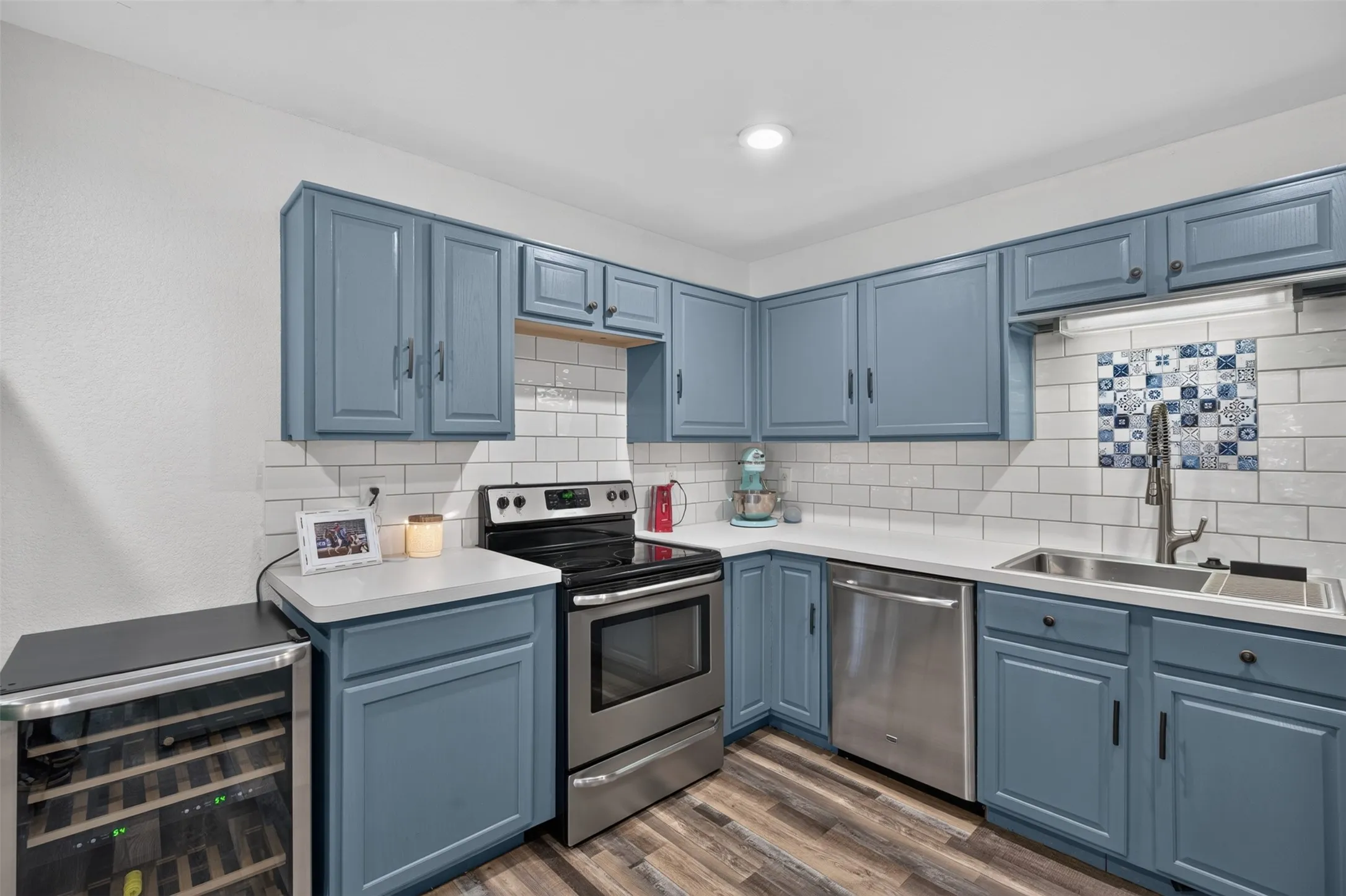 Single Family Residence For Sale in Johnson County , 1150 Marc Street, Burleson, Texas 76028, 3 Bedroom, 2 Bathroom, 2 Garage spaces, 1,662 Sqft, built in 1998, mls#21391495, Real Estate Agent in Burleson, Homes For Sale in Johnson county, Homes For Sale in Burleson, Realtor in Burleson Texas, Real Estate Brokerage Independent Realty Texas, Luminita Cordes Realtor