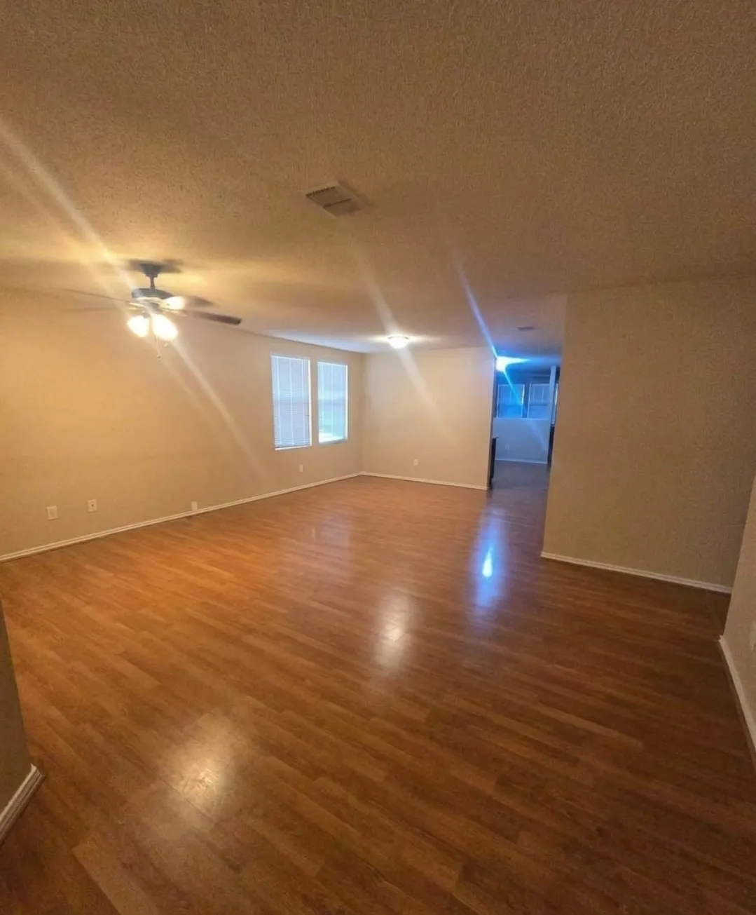 Single Family Residence For Sale in Tarrant County , 4016 German Pointer Way, Fort Worth, Texas 76123, 4 Bedroom, 2 Bathroom, 2 Garage spaces, 2,105 Sqft, built in 2005, mls#21392475, Real Estate Agent in Fort Worth, Homes For Sale in Tarrant county, Homes For Sale in Fort Worth, Realtor in Fort Worth Texas, Real Estate Brokerage Independent Realty Texas, Luminita Cordes Realtor