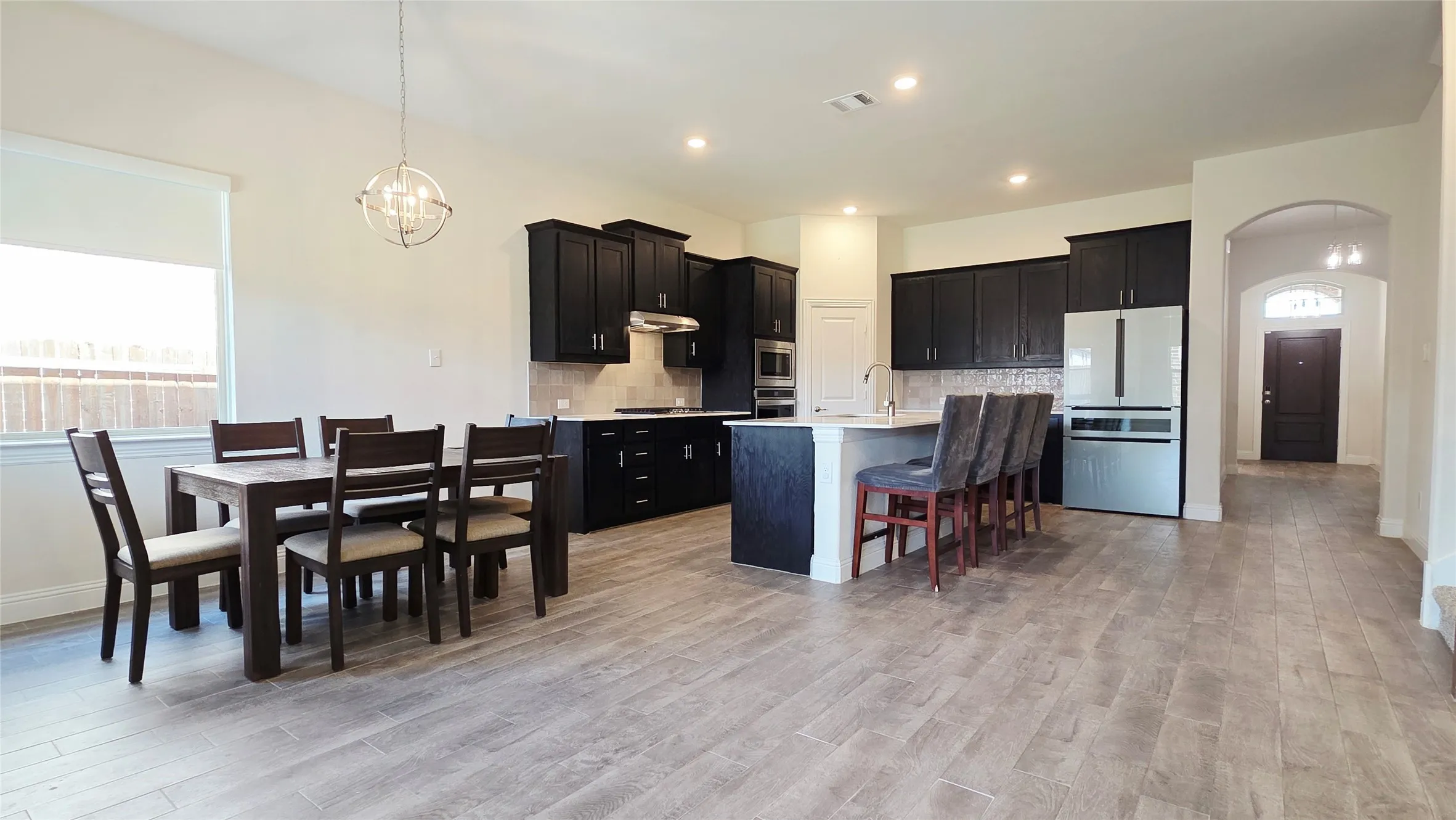 Single Family Residence For Rent in Collin County , 2932 Log Cabin Drive, Celina, Texas 75009, 5 Bedroom, 3 Bathroom, 2 Garage spaces, 2,499 Sqft, built in 2021, mls#21392730, Real Estate Agent in Celina, Homes For Rent in Collin county, Homes For Rent in Celina, Realtor in Celina Texas, Real Estate Brokerage Independent Realty Texas, Luminita Cordes Realtor