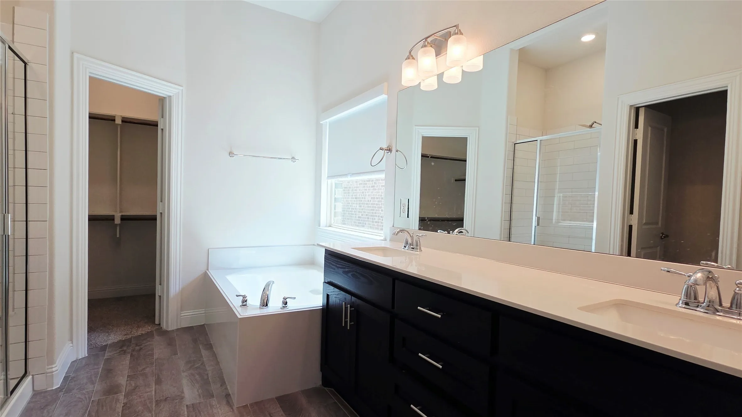 Single Family Residence For Rent in Collin County , 2932 Log Cabin Drive, Celina, Texas 75009, 5 Bedroom, 3 Bathroom, 2 Garage spaces, 2,499 Sqft, built in 2021, mls#21392730, Real Estate Agent in Celina, Homes For Rent in Collin county, Homes For Rent in Celina, Realtor in Celina Texas, Real Estate Brokerage Independent Realty Texas, Luminita Cordes Realtor