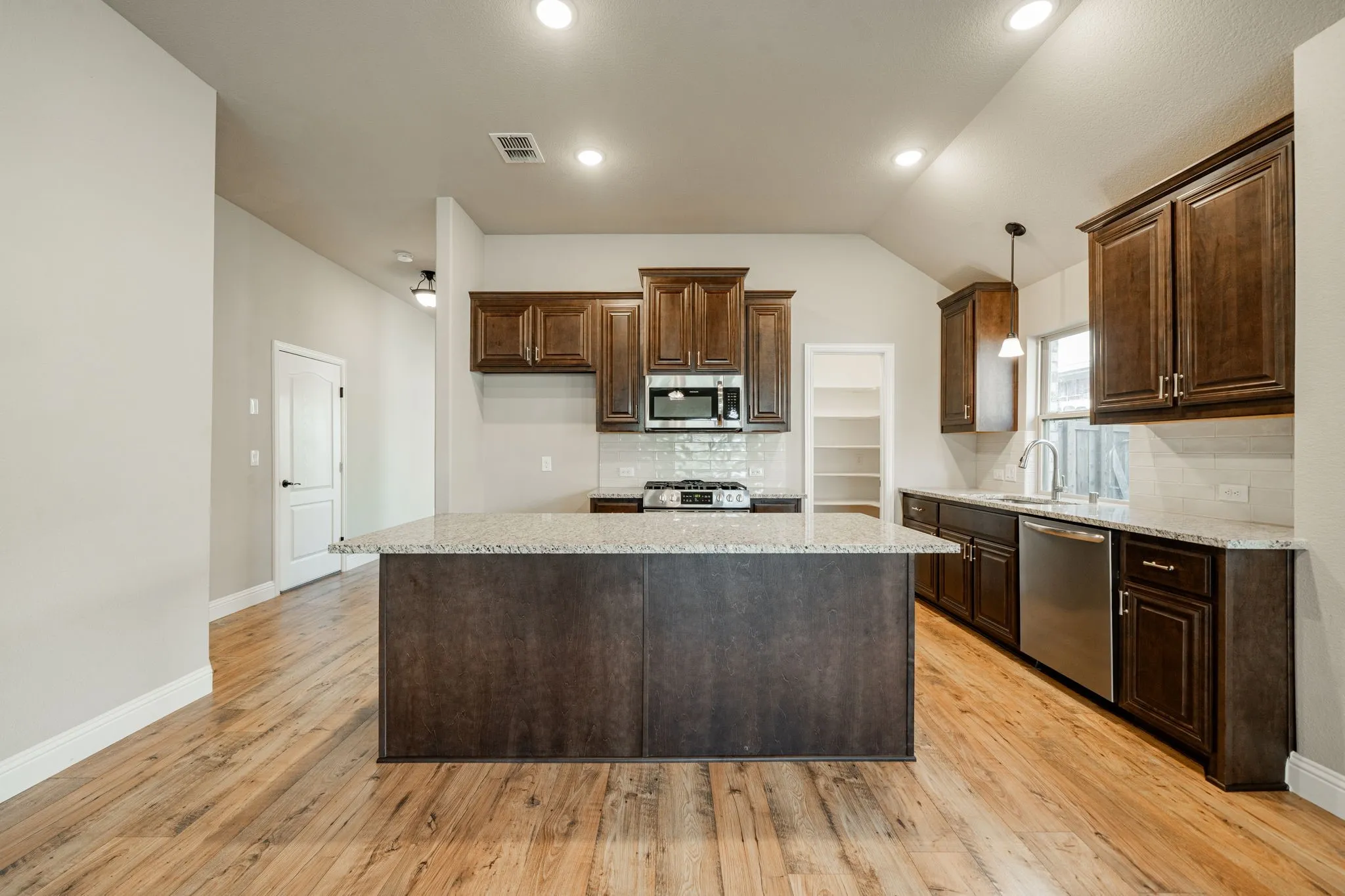 Single Family Residence For Rent in Rockwall County , 920 Bald Cypress Drive, Fate, Texas 75087, 4 Bedroom, 2 Bathroom, 2 Garage spaces, 2,036 Sqft, built in 2021, mls#21392738, Real Estate Agent in Fate, Homes For Rent in Rockwall county, Homes For Rent in Fate, Realtor in Fate Texas, Real Estate Brokerage Independent Realty Texas, Luminita Cordes Realtor