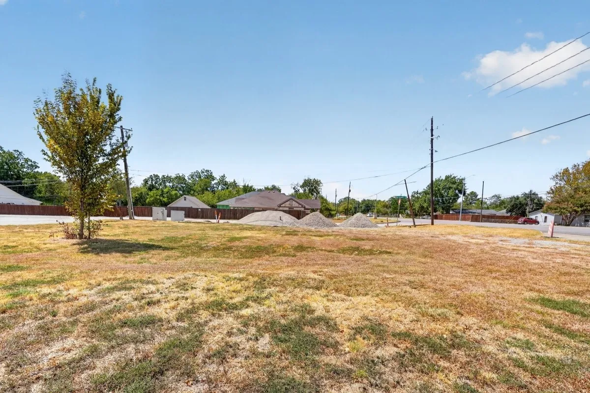 Unimproved Land For Sale in Dallas County , 2648 W Scyene Road, Mesquite, Texas 75149, 0, 0, Garage spaces, 0 Sqft, built in 0, mls#21392355, Real Estate Agent in Mesquite, Homes For Sale in Dallas county, Homes For Sale in Mesquite, Realtor in Mesquite Texas, Real Estate Brokerage Independent Realty Texas, Luminita Cordes Realtor