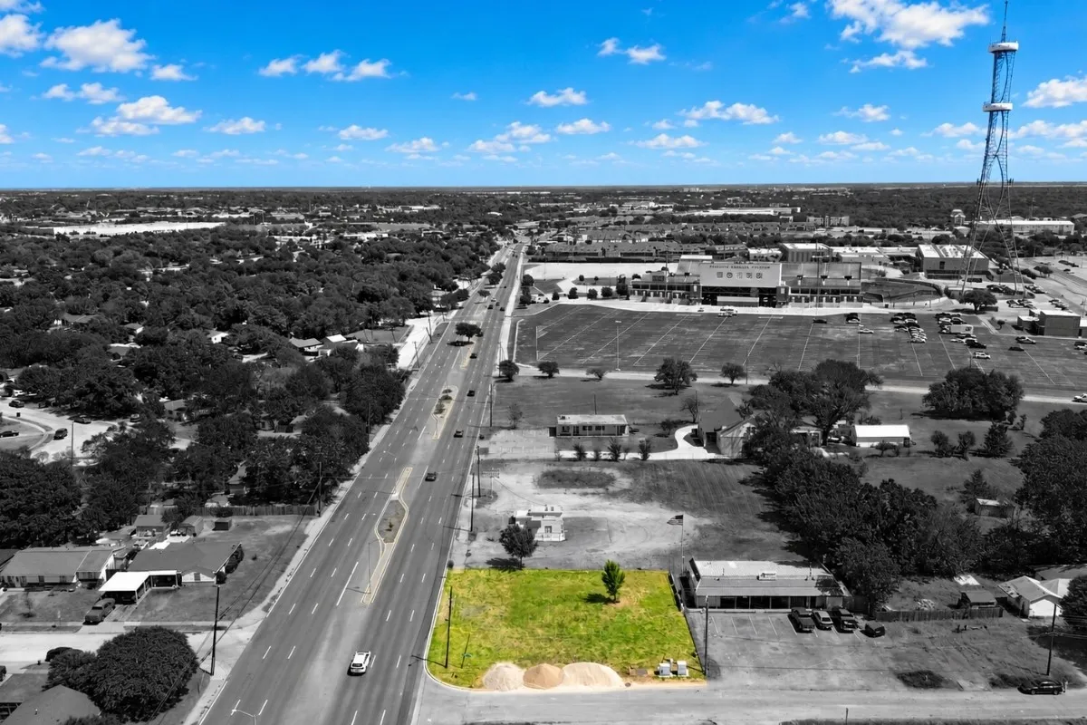 Unimproved Land For Sale in Dallas County , 2648 W Scyene Road, Mesquite, Texas 75149, 0, 0, Garage spaces, 0 Sqft, built in 0, mls#21392355, Real Estate Agent in Mesquite, Homes For Sale in Dallas county, Homes For Sale in Mesquite, Realtor in Mesquite Texas, Real Estate Brokerage Independent Realty Texas, Luminita Cordes Realtor