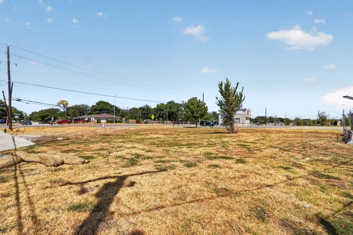 Unimproved Land For Sale in Dallas County , 2648 W Scyene Road, Mesquite, Texas 75149, 0, 0, Garage spaces, 0 Sqft, built in 0, mls#21392355, Real Estate Agent in Mesquite, Homes For Sale in Dallas county, Homes For Sale in Mesquite, Realtor in Mesquite Texas, Real Estate Brokerage Independent Realty Texas, Luminita Cordes Realtor