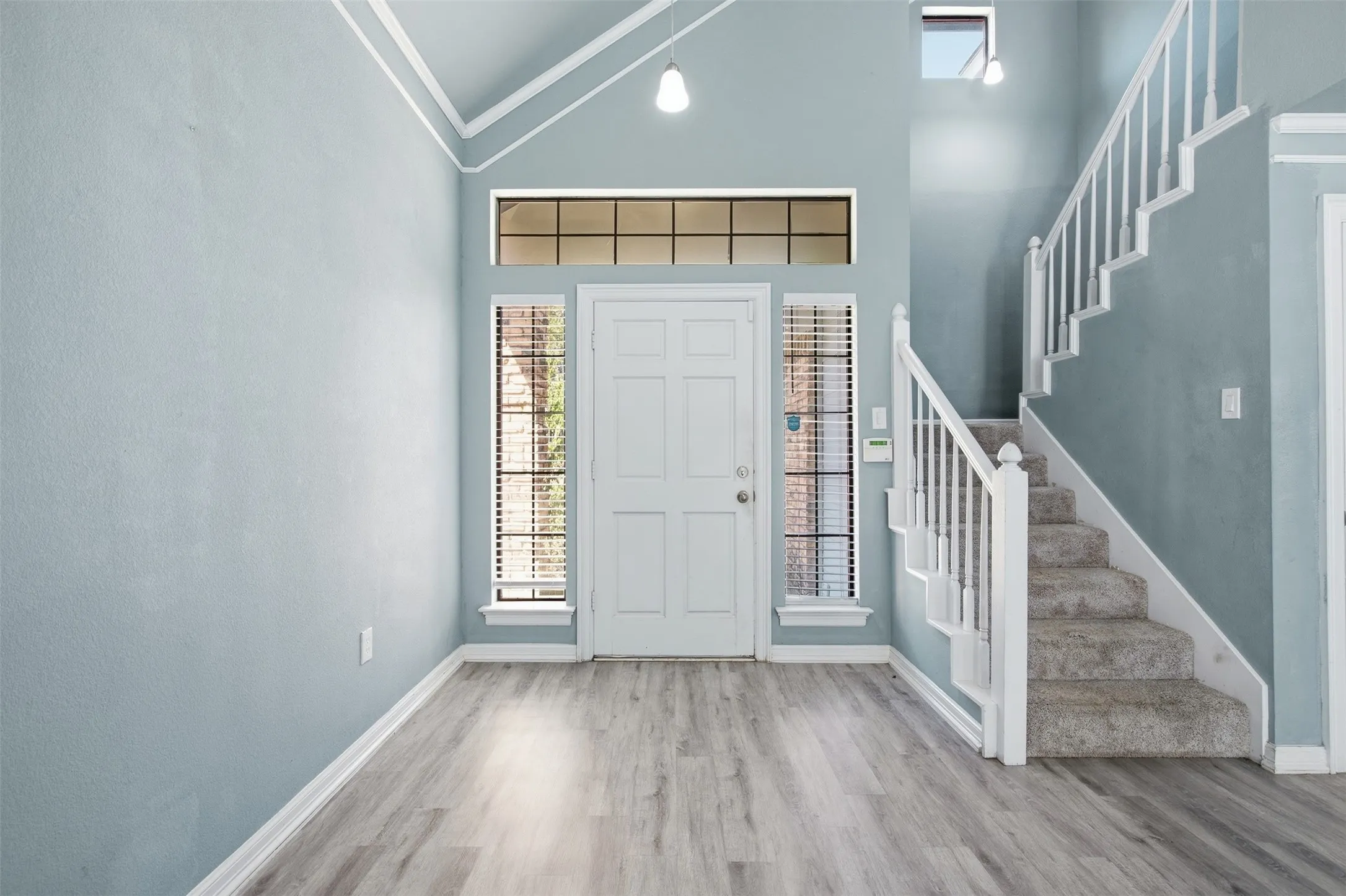 Single Family Residence For Sale in Dallas County , 1308 Carver Lane, Irving, Texas 75061, 3 Bedroom, 3 Bathroom, 2 Garage spaces, 2,167 Sqft, built in 1987, mls#21392416, Real Estate Agent in Irving, Homes For Sale in Dallas county, Homes For Sale in Irving, Realtor in Irving Texas, Real Estate Brokerage Independent Realty Texas, Luminita Cordes Realtor