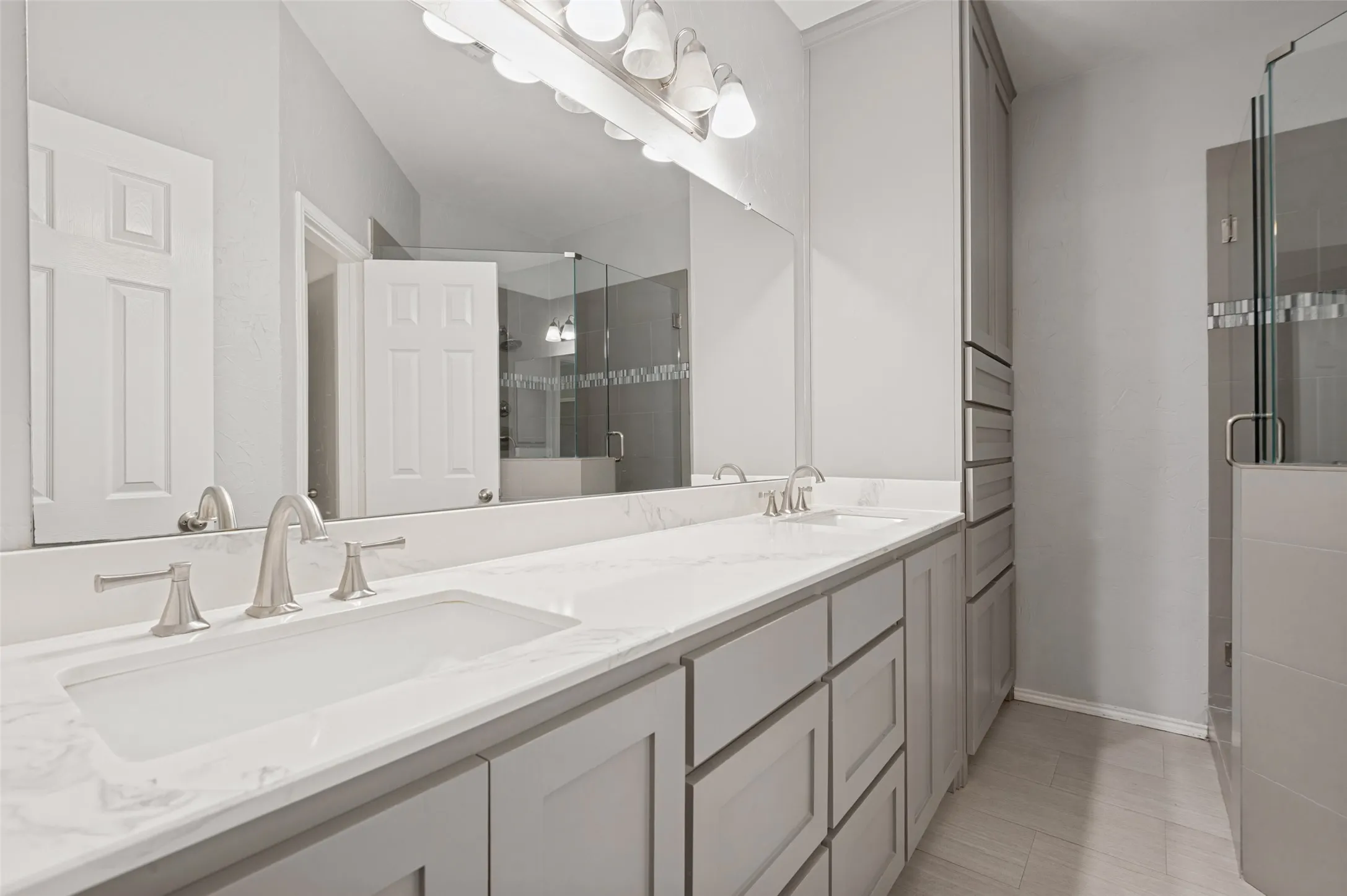Townhouse For Rent in Collin County , 8400 Hickory Street 1402, Frisco, Texas 75034, 3 Bedroom, 2 Bathroom, 2 Garage spaces, 1,555 Sqft, built in 1995, mls#21375993, Real Estate Agent in Frisco, Homes For Rent in Collin county, Homes For Rent in Frisco, Realtor in Frisco Texas, Real Estate Brokerage Independent Realty Texas, Luminita Cordes Realtor
