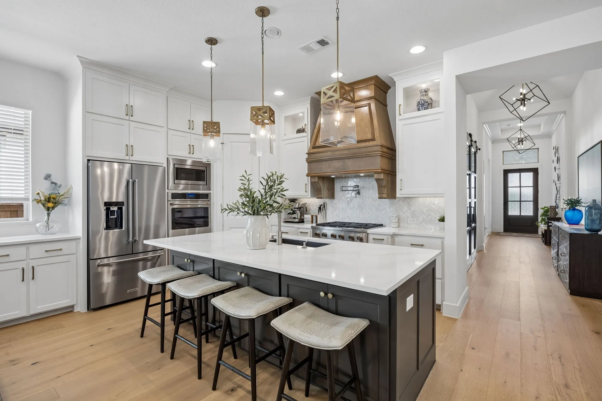 Single Family Residence For Sale in Denton County , 8424 Wembley, The Colony, Texas 75056, 4 Bedroom, 4 Bathroom, 3 Garage spaces, 2,549 Sqft, built in 2022, mls#21392751, Real Estate Agent in The Colony, Homes For Sale in Denton county, Homes For Sale in The Colony, Realtor in The Colony Texas, Real Estate Brokerage Independent Realty Texas, Luminita Cordes Realtor