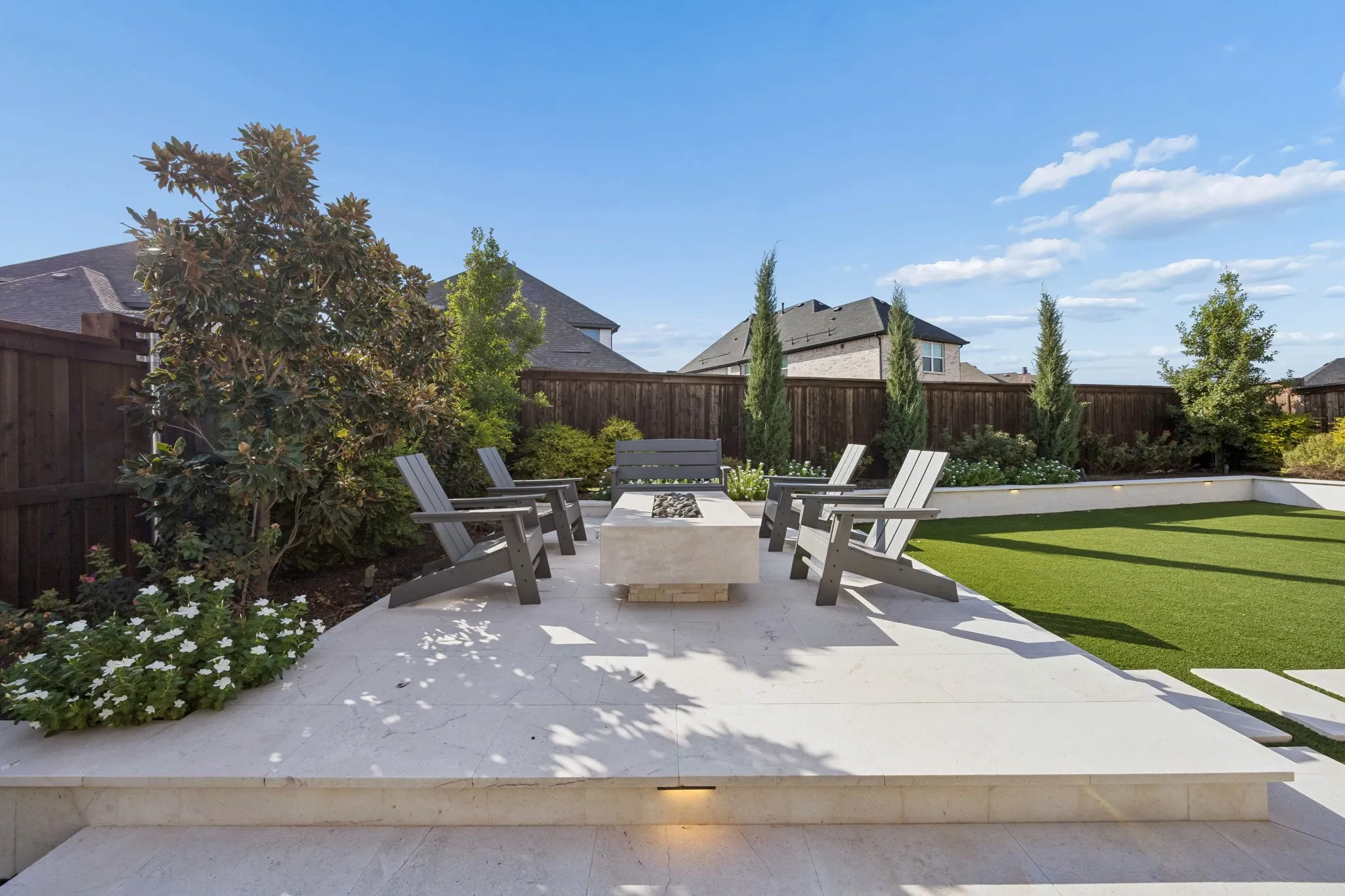 Single Family Residence For Sale in Denton County , 8424 Wembley, The Colony, Texas 75056, 4 Bedroom, 4 Bathroom, 3 Garage spaces, 2,549 Sqft, built in 2022, mls#21392751, Real Estate Agent in The Colony, Homes For Sale in Denton county, Homes For Sale in The Colony, Realtor in The Colony Texas, Real Estate Brokerage Independent Realty Texas, Luminita Cordes Realtor