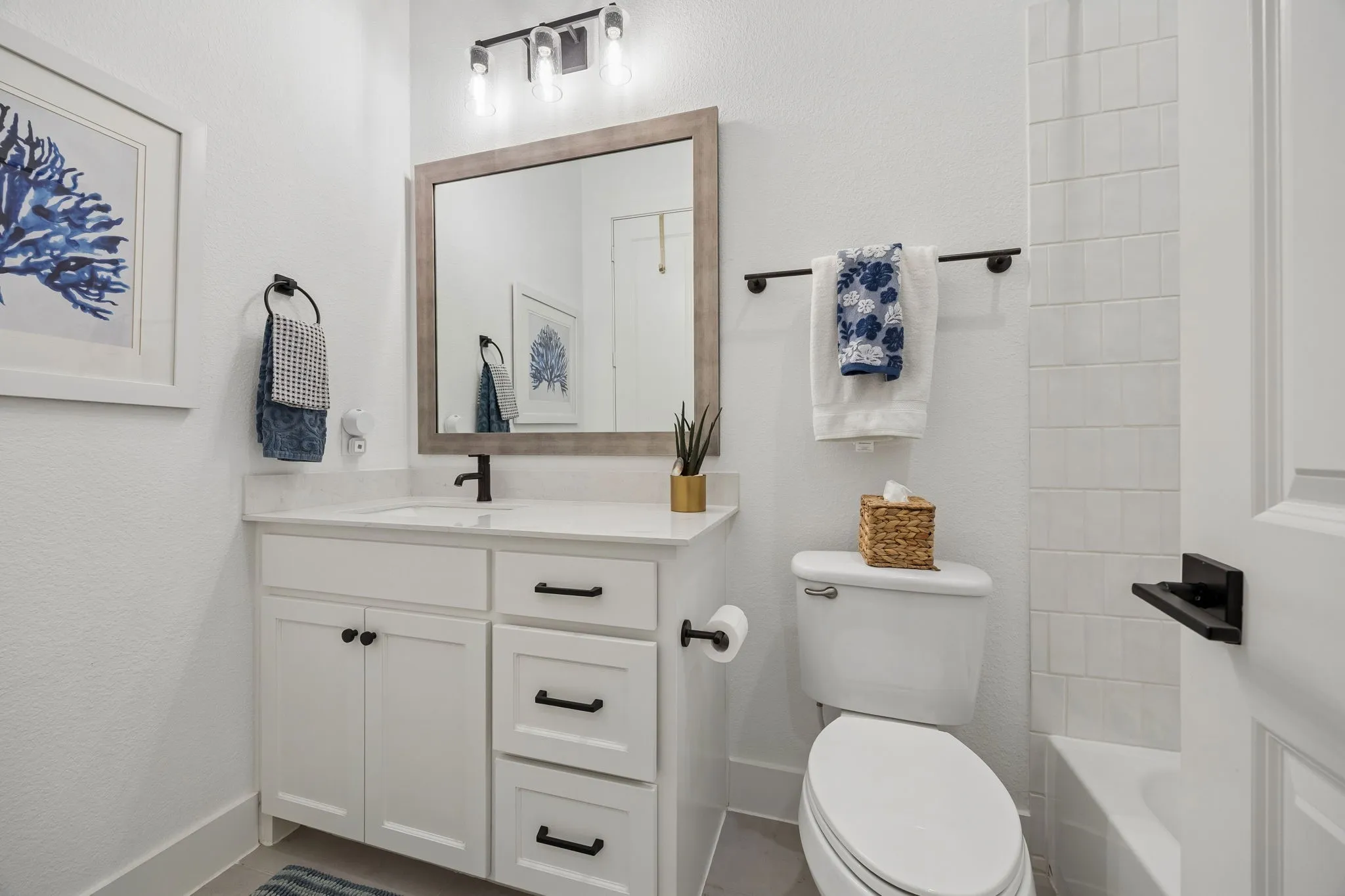 Single Family Residence For Sale in Denton County , 8424 Wembley, The Colony, Texas 75056, 4 Bedroom, 4 Bathroom, 3 Garage spaces, 2,549 Sqft, built in 2022, mls#21392751, Real Estate Agent in The Colony, Homes For Sale in Denton county, Homes For Sale in The Colony, Realtor in The Colony Texas, Real Estate Brokerage Independent Realty Texas, Luminita Cordes Realtor
