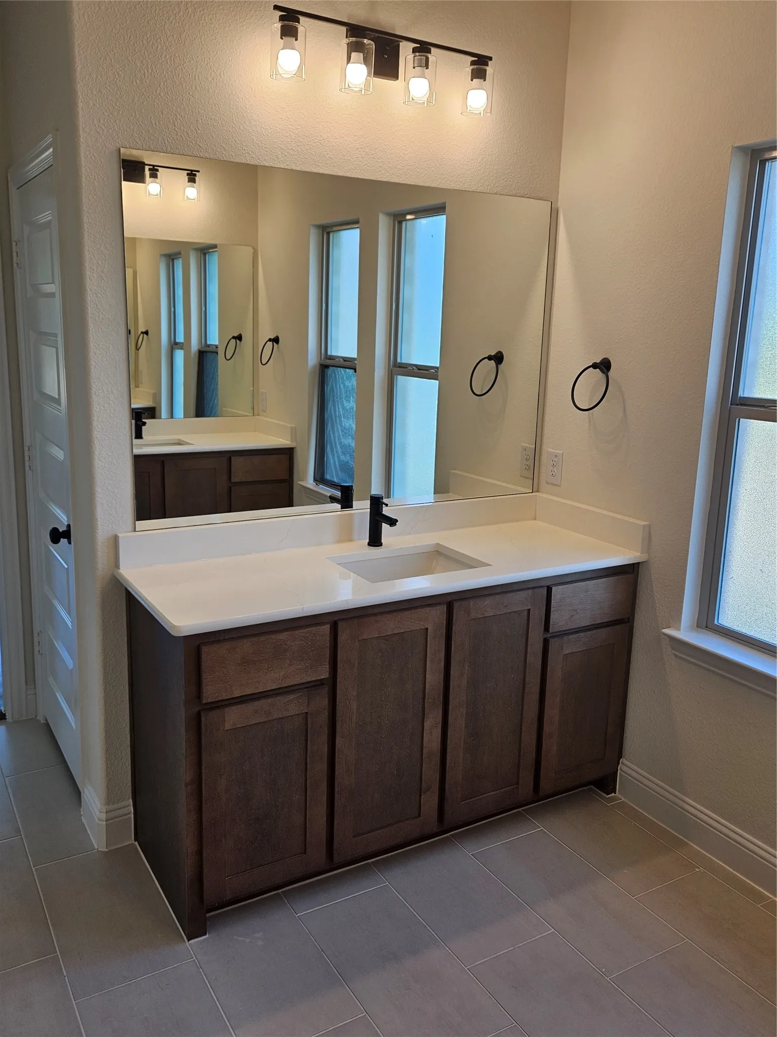 Single Family Residence For Sale in Grayson County , 3204 Windmill Road, Van Alstyne, Texas 75495, 5 Bedroom, 4 Bathroom, 6 Garage spaces, 3,628 Sqft, built in 2026, mls#21392752, Real Estate Agent in Van Alstyne, Homes For Sale in Grayson county, Homes For Sale in Van Alstyne, Realtor in Van Alstyne Texas, Real Estate Brokerage Independent Realty Texas, Luminita Cordes Realtor