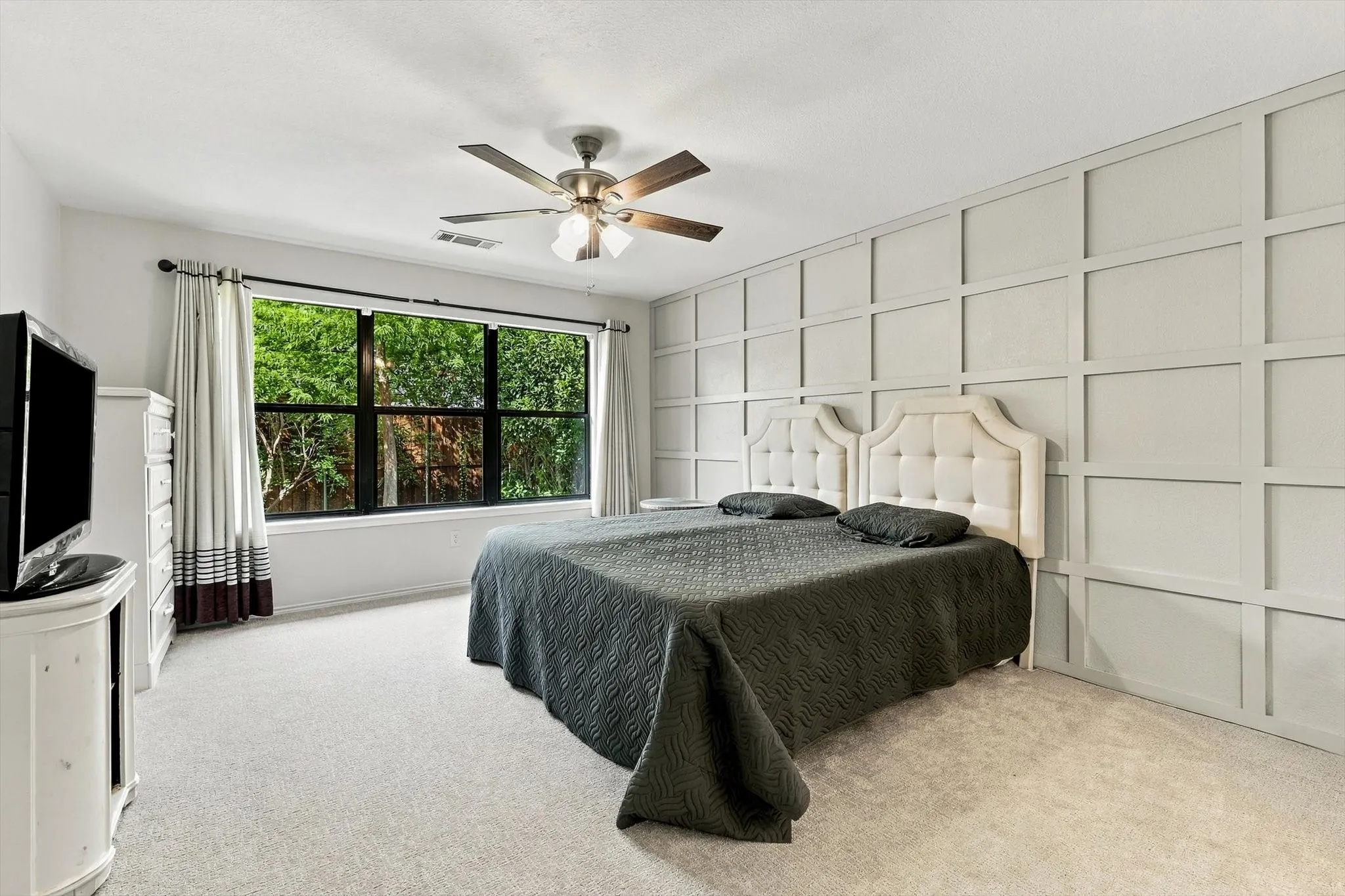 Primary bedroom.