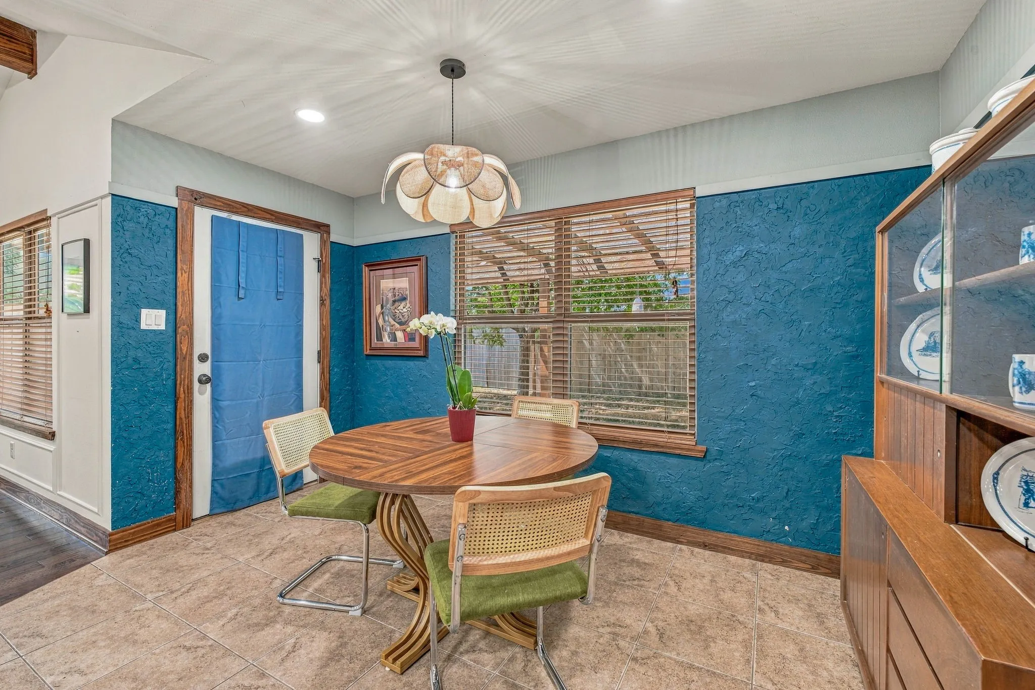 Single Family Residence For Sale in Erath County , 632 N Park Street, Dublin, Texas 76446, 3 Bedroom, 2 Bathroom, Garage spaces, 1,448 Sqft, built in 2012, mls#21392264, Real Estate Agent in Dublin, Homes For Sale in Erath county, Homes For Sale in Dublin, Realtor in Dublin Texas, Real Estate Brokerage Independent Realty Texas, Luminita Cordes Realtor