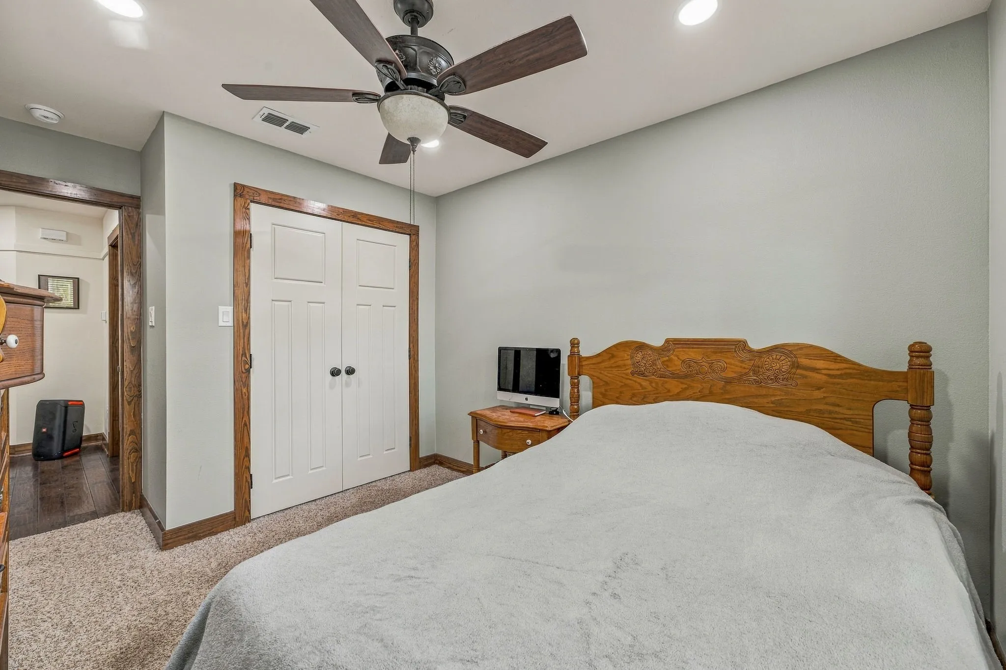 Single Family Residence For Sale in Erath County , 632 N Park Street, Dublin, Texas 76446, 3 Bedroom, 2 Bathroom, Garage spaces, 1,448 Sqft, built in 2012, mls#21392264, Real Estate Agent in Dublin, Homes For Sale in Erath county, Homes For Sale in Dublin, Realtor in Dublin Texas, Real Estate Brokerage Independent Realty Texas, Luminita Cordes Realtor