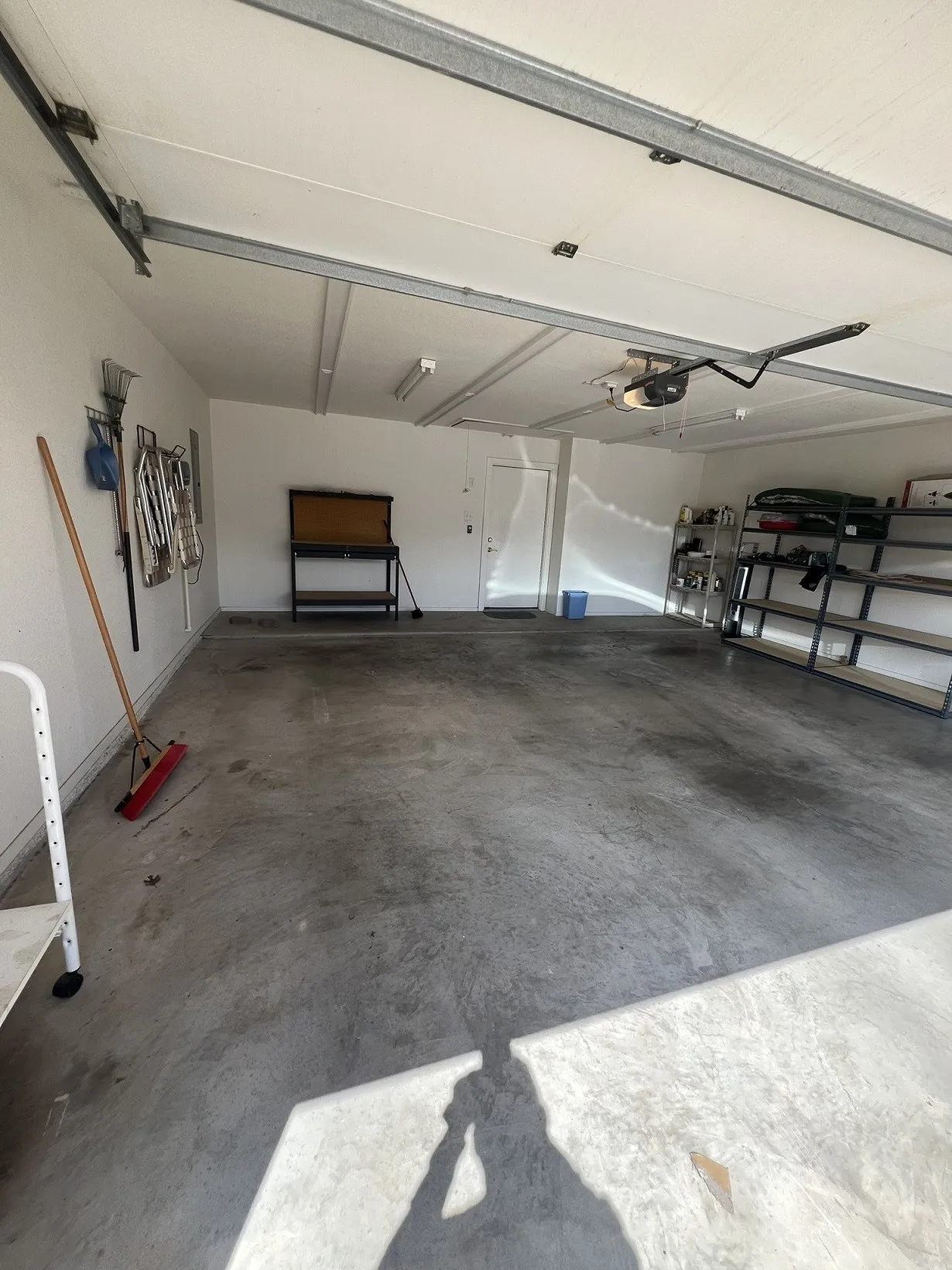 Single Family Residence For Rent in Taylor County , 1041 Lytle Creek Drive, Abilene, Texas 79602, 3 Bedroom, 2 Bathroom, 2 Garage spaces, 1,575 Sqft, built in 1998, mls#21392772, Real Estate Agent in Abilene, Homes For Rent in Taylor county, Homes For Rent in Abilene, Realtor in Abilene Texas, Real Estate Brokerage Independent Realty Texas, Luminita Cordes Realtor