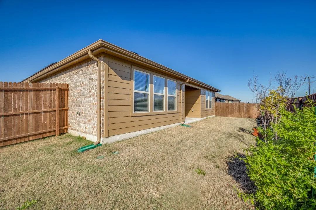 Single Family Residence For Rent in Denton County , 4108 Forest Bend Road, Denton, Texas 76208, 4 Bedroom, 2 Bathroom, 2 Garage spaces, 2,138 Sqft, built in 2020, mls#21390248, Real Estate Agent in Denton, Homes For Rent in Denton county, Homes For Rent in Denton, Realtor in Denton Texas, Real Estate Brokerage Independent Realty Texas, Luminita Cordes Realtor