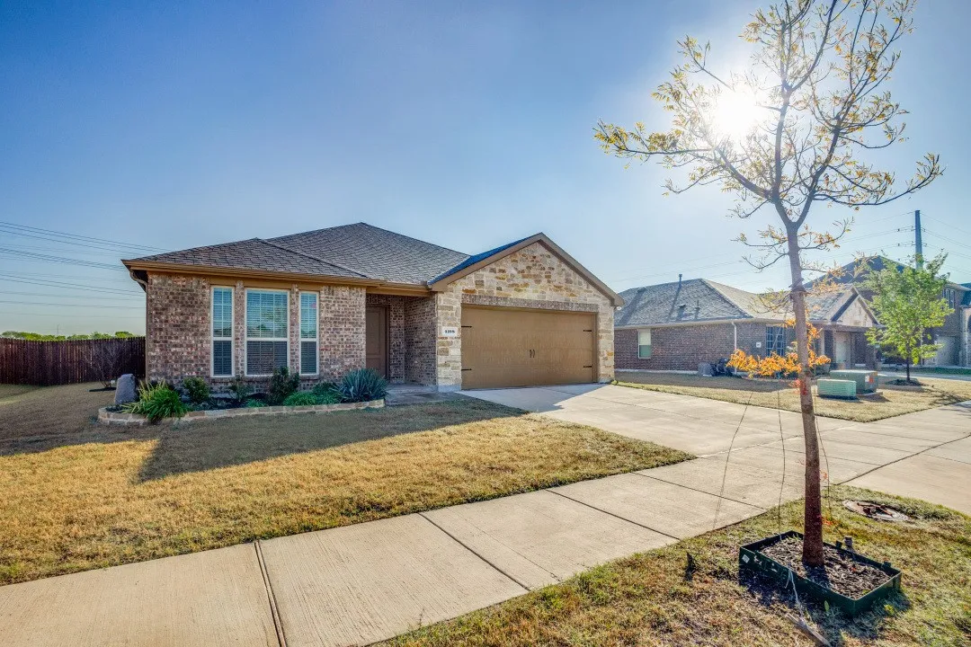 Single Family Residence For Rent in Denton County , 4108 Forest Bend Road, Denton, Texas 76208, 4 Bedroom, 2 Bathroom, 2 Garage spaces, 2,138 Sqft, built in 2020, mls#21390248, Real Estate Agent in Denton, Homes For Rent in Denton county, Homes For Rent in Denton, Realtor in Denton Texas, Real Estate Brokerage Independent Realty Texas, Luminita Cordes Realtor