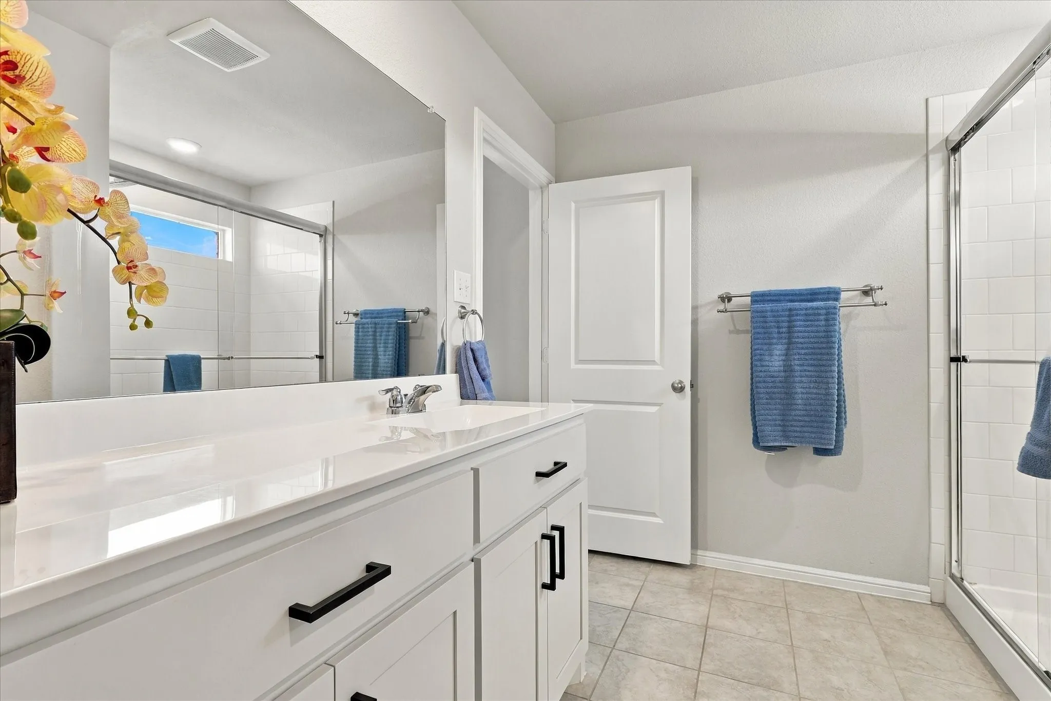 Single Family Residence For Sale in Denton County , 5800 Bull Creek Lane, Denton, Texas 76226, 3 Bedroom, 2 Bathroom, 2 Garage spaces, 1,324 Sqft, built in 2023, mls#21387872, Real Estate Agent in Denton, Homes For Sale in Denton county, Homes For Sale in Denton, Realtor in Denton Texas, Real Estate Brokerage Independent Realty Texas, Luminita Cordes Realtor