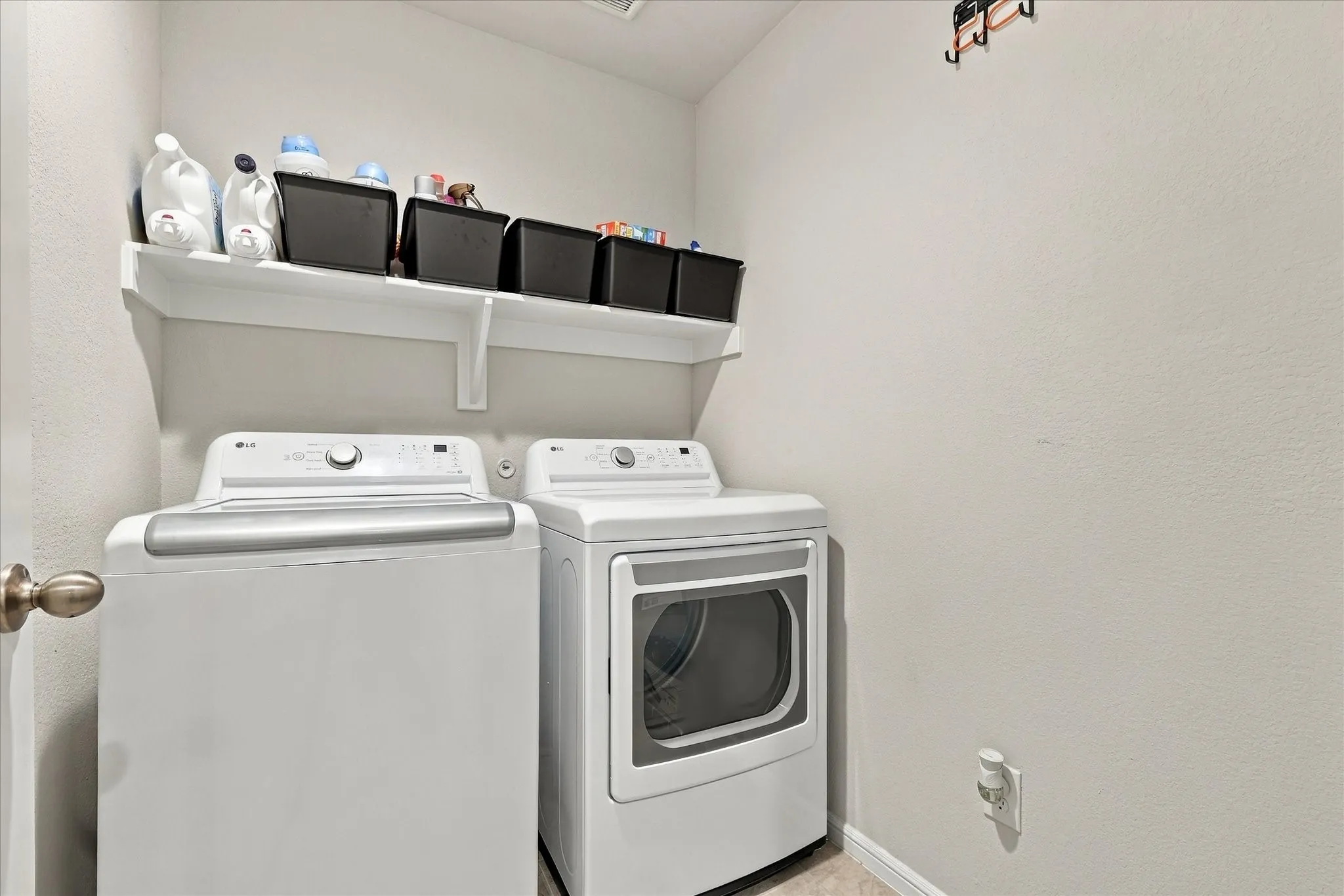 Single Family Residence For Sale in Denton County , 5800 Bull Creek Lane, Denton, Texas 76226, 3 Bedroom, 2 Bathroom, 2 Garage spaces, 1,324 Sqft, built in 2023, mls#21387872, Real Estate Agent in Denton, Homes For Sale in Denton county, Homes For Sale in Denton, Realtor in Denton Texas, Real Estate Brokerage Independent Realty Texas, Luminita Cordes Realtor