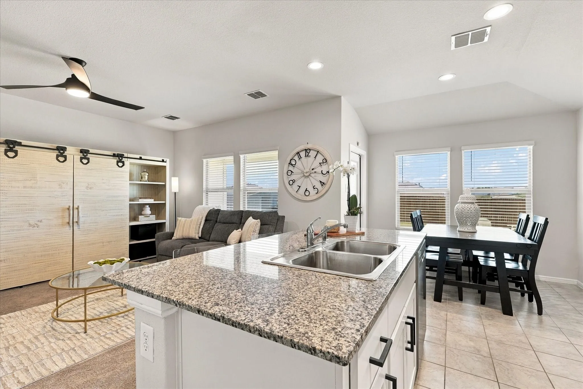 Single Family Residence For Sale in Denton County , 5800 Bull Creek Lane, Denton, Texas 76226, 3 Bedroom, 2 Bathroom, 2 Garage spaces, 1,324 Sqft, built in 2023, mls#21387872, Real Estate Agent in Denton, Homes For Sale in Denton county, Homes For Sale in Denton, Realtor in Denton Texas, Real Estate Brokerage Independent Realty Texas, Luminita Cordes Realtor
