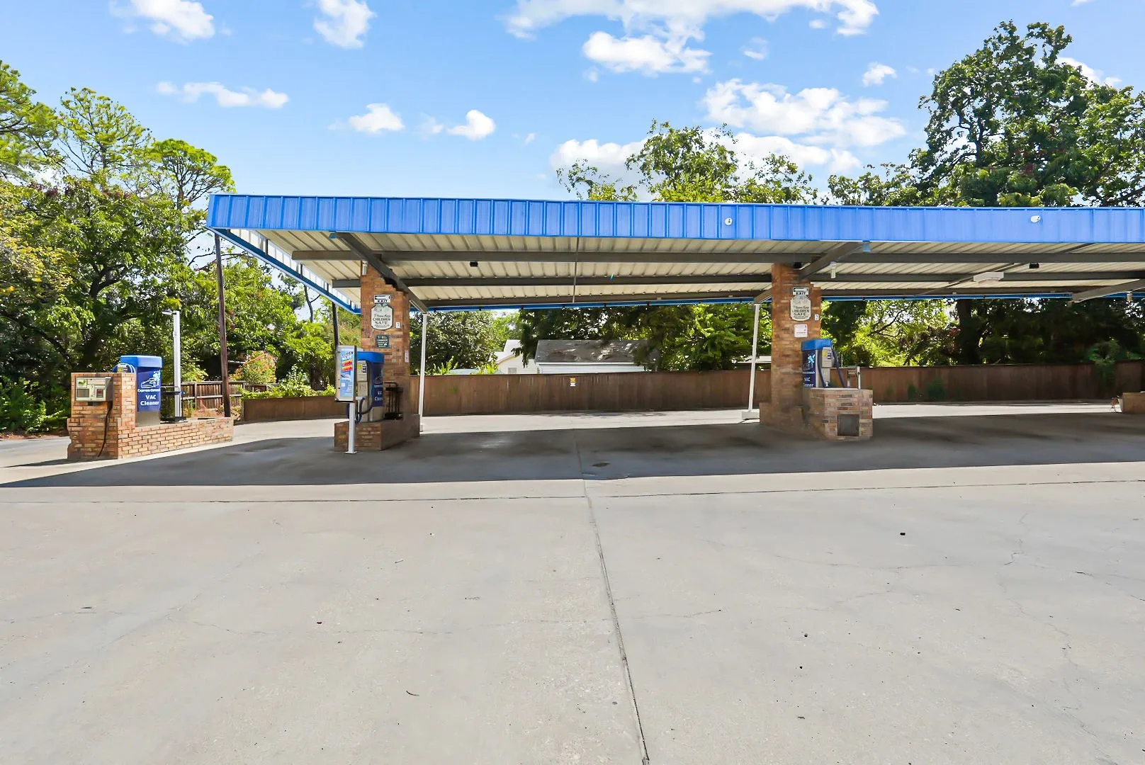 Business For Sale in Navarro County , 1445 W 2nd Avenue, Corsicana, Texas 75110, 0, 0, Garage spaces, 1,953 Sqft, built in 1987, mls#21387191, Real Estate Agent in Corsicana, Homes For Sale in Navarro county, Homes For Sale in Corsicana, Realtor in Corsicana Texas, Real Estate Brokerage Independent Realty Texas, Luminita Cordes Realtor