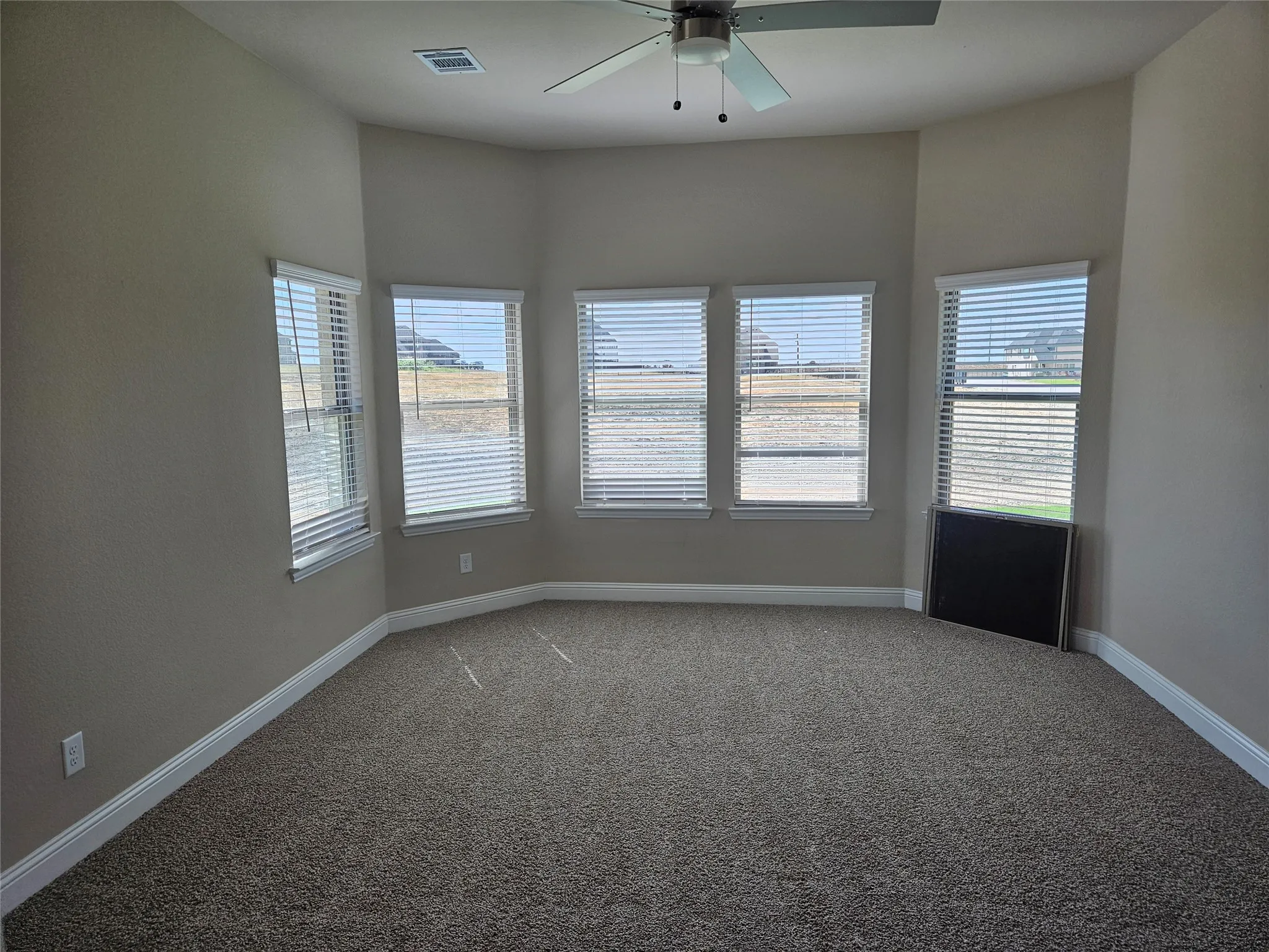 Single Family Residence For Sale in Grayson County , 2721 Silo Lane, Van Alstyne, Texas 75495, 4 Bedroom, 3 Bathroom, 6 Garage spaces, 2,843 Sqft, built in 2026, mls#21392830, Real Estate Agent in Van Alstyne, Homes For Sale in Grayson county, Homes For Sale in Van Alstyne, Realtor in Van Alstyne Texas, Real Estate Brokerage Independent Realty Texas, Luminita Cordes Realtor