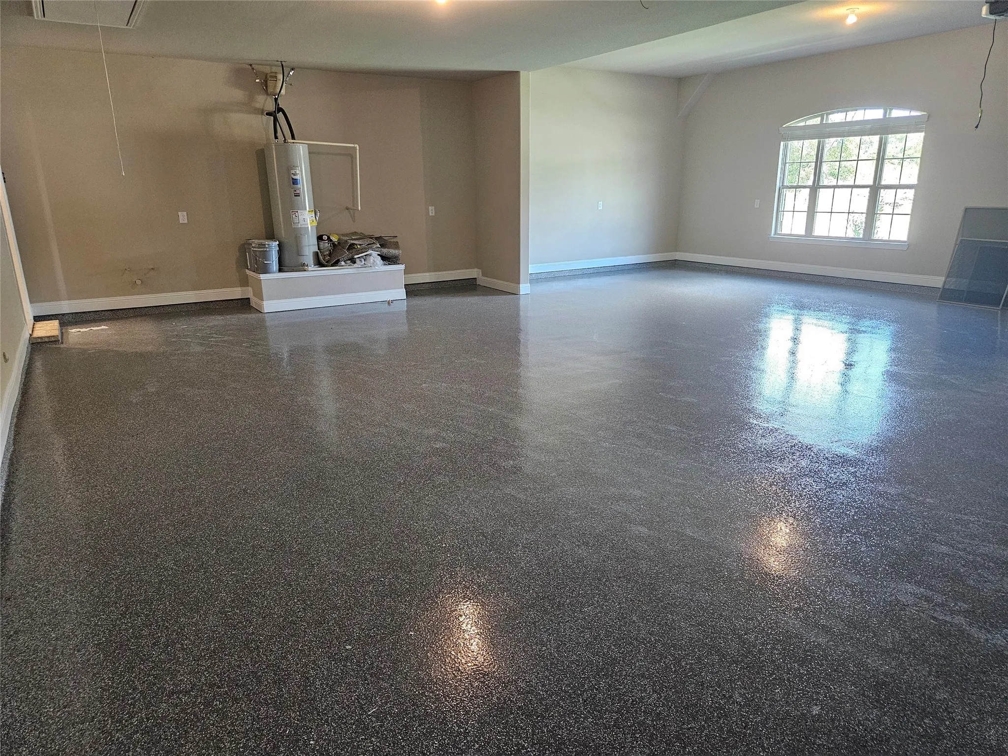 Single Family Residence For Sale in Grayson County , 2721 Silo Lane, Van Alstyne, Texas 75495, 4 Bedroom, 3 Bathroom, 6 Garage spaces, 2,843 Sqft, built in 2026, mls#21392830, Real Estate Agent in Van Alstyne, Homes For Sale in Grayson county, Homes For Sale in Van Alstyne, Realtor in Van Alstyne Texas, Real Estate Brokerage Independent Realty Texas, Luminita Cordes Realtor