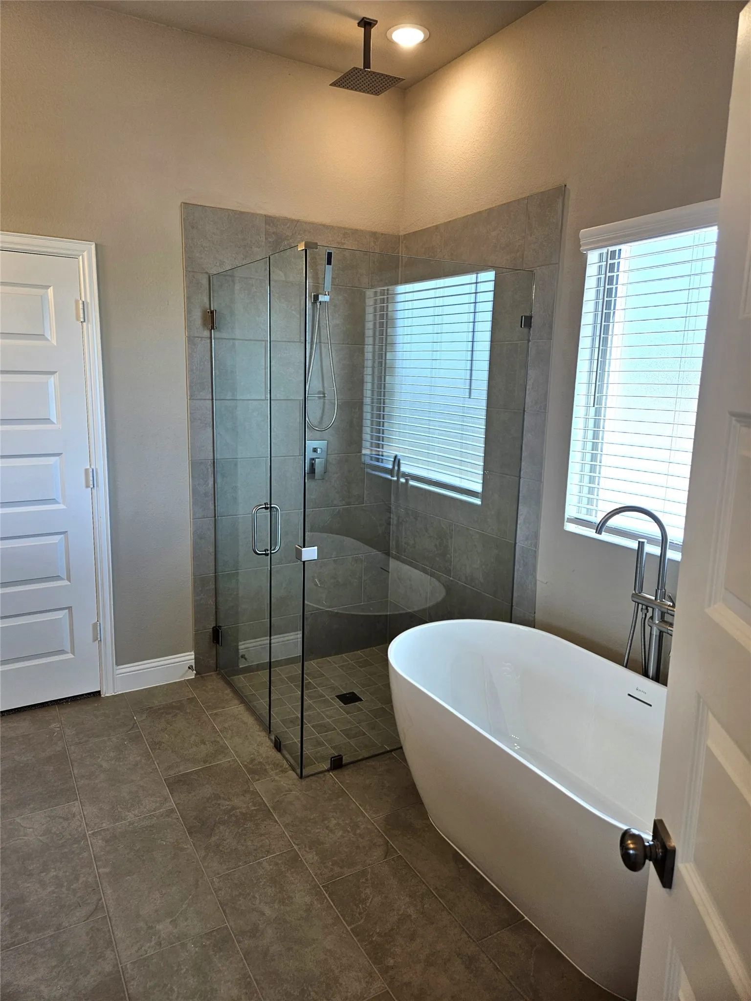Single Family Residence For Sale in Grayson County , 2721 Silo Lane, Van Alstyne, Texas 75495, 4 Bedroom, 3 Bathroom, 6 Garage spaces, 2,843 Sqft, built in 2026, mls#21392830, Real Estate Agent in Van Alstyne, Homes For Sale in Grayson county, Homes For Sale in Van Alstyne, Realtor in Van Alstyne Texas, Real Estate Brokerage Independent Realty Texas, Luminita Cordes Realtor