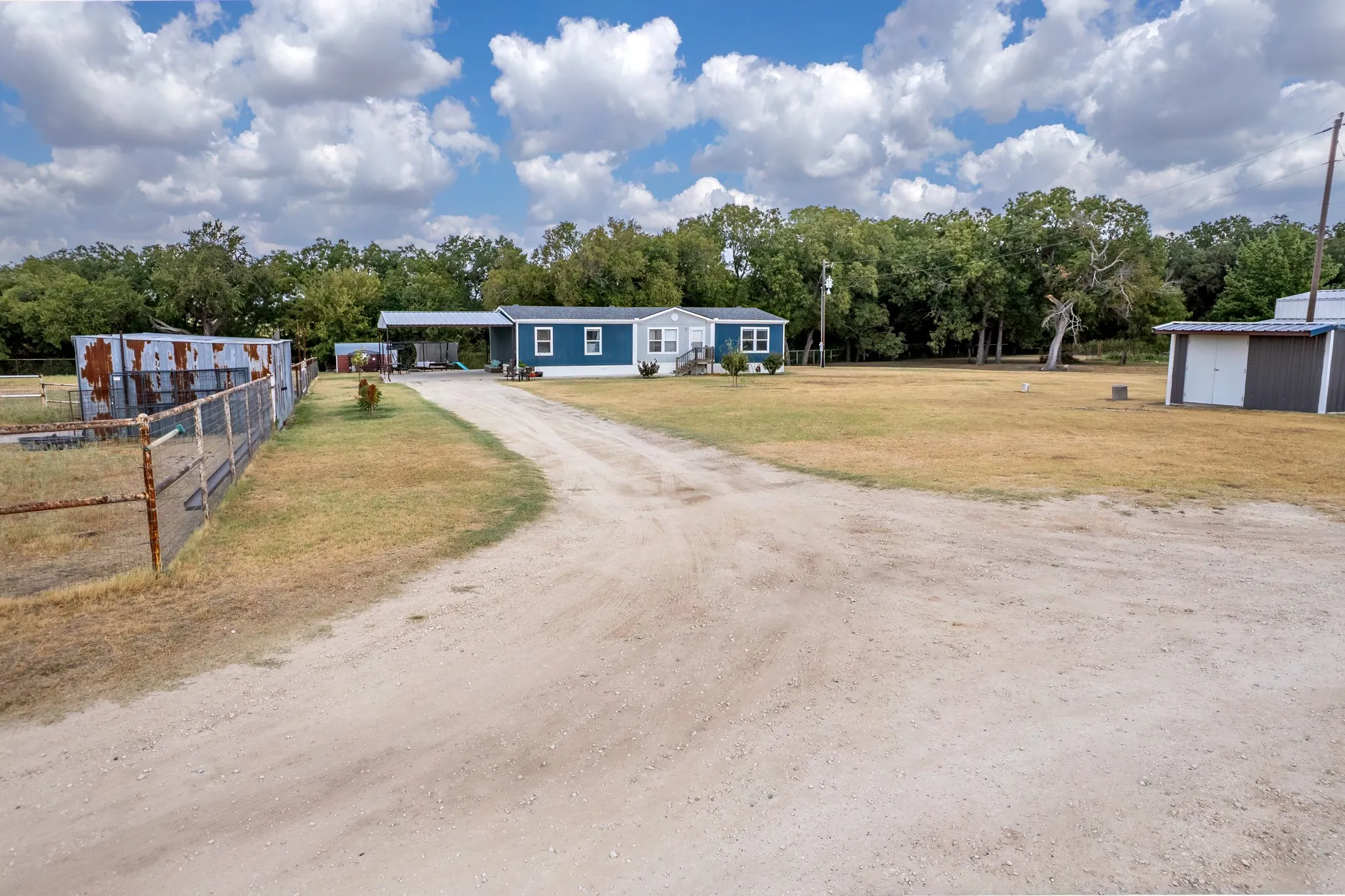 Single Family Residence For Sale in Erath County , 663 Private Road 1098, Stephenville, Texas 76401, 4 Bedroom, 2 Bathroom, Garage spaces, 1,860 Sqft, built in 2021, mls#21391169, Real Estate Agent in Stephenville, Homes For Sale in Erath county, Homes For Sale in Stephenville, Realtor in Stephenville Texas, Real Estate Brokerage Independent Realty Texas, Luminita Cordes Realtor