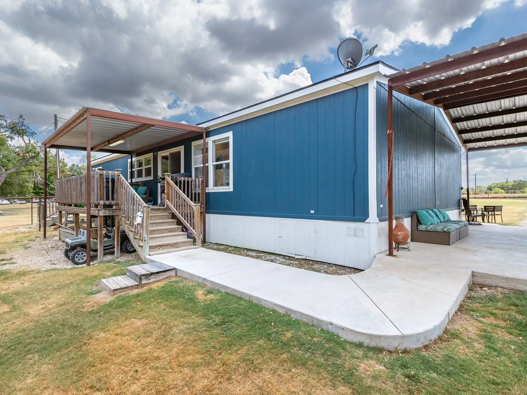 Single Family Residence For Sale in Erath County , 663 Private Road 1098, Stephenville, Texas 76401, 4 Bedroom, 2 Bathroom, Garage spaces, 1,860 Sqft, built in 2021, mls#21391169, Real Estate Agent in Stephenville, Homes For Sale in Erath county, Homes For Sale in Stephenville, Realtor in Stephenville Texas, Real Estate Brokerage Independent Realty Texas, Luminita Cordes Realtor