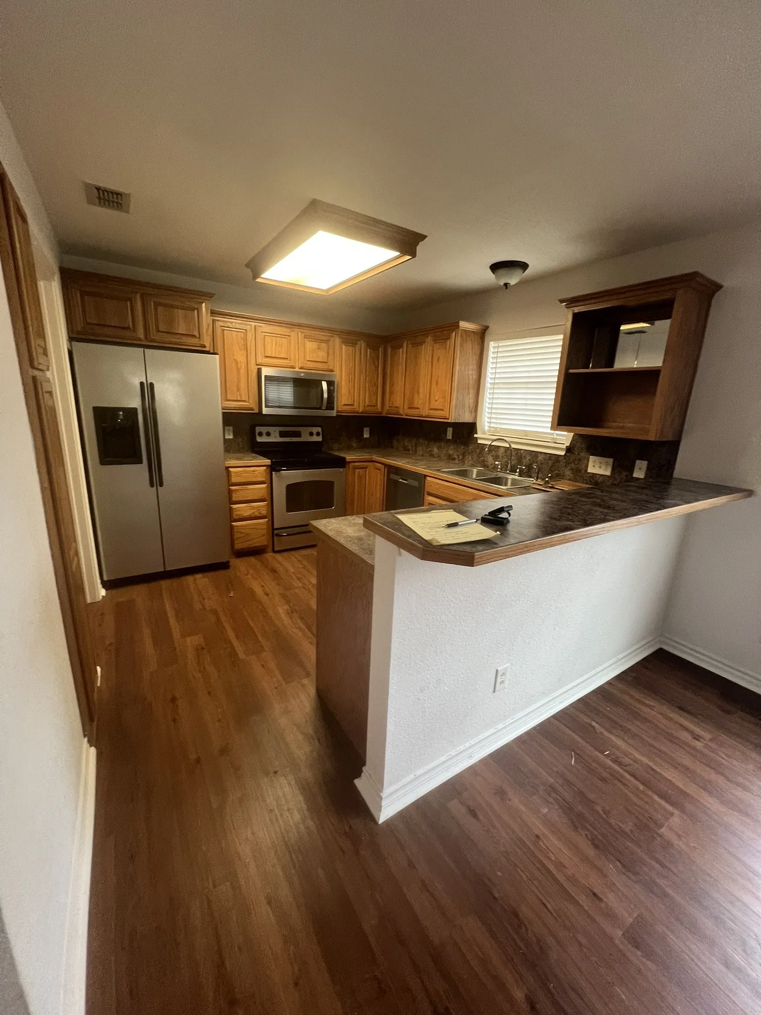 Single Family Residence For Rent in Taylor County , 4701 Many Waters Drive, Abilene, Texas 79602, 3 Bedroom, 2 Bathroom, 2 Garage spaces, 1,636 Sqft, built in 2006, mls#21392843, Real Estate Agent in Abilene, Homes For Rent in Taylor county, Homes For Rent in Abilene, Realtor in Abilene Texas, Real Estate Brokerage Independent Realty Texas, Luminita Cordes Realtor