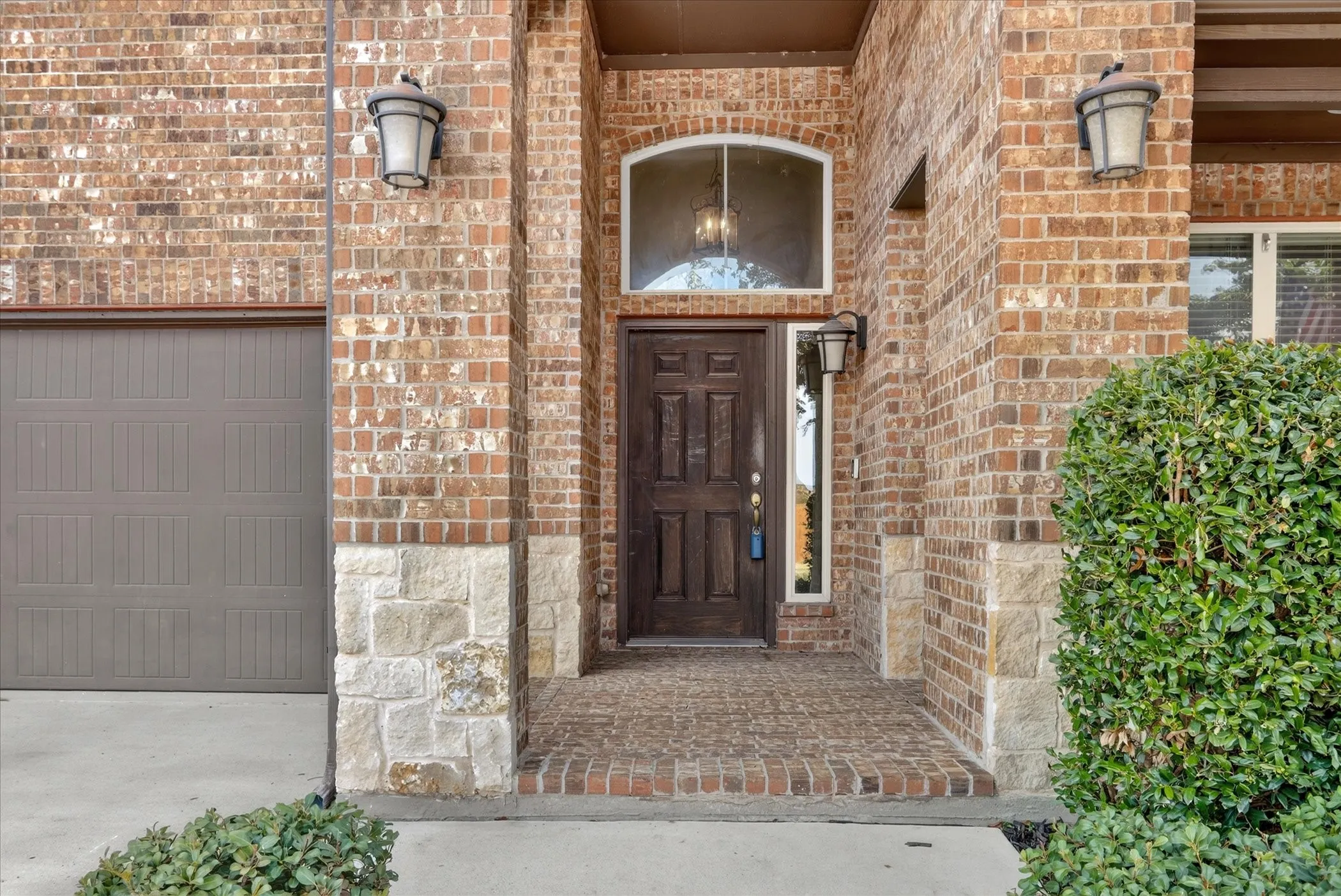Single Family Residence For Sale in Parker County , 1004 Katherine Road, Weatherford, Texas 76087, 4 Bedroom, 4 Bathroom, 2 Garage spaces, 2,831 Sqft, built in 2016, mls#21369528, Real Estate Agent in Weatherford, Homes For Sale in Parker county, Homes For Sale in Weatherford, Realtor in Weatherford Texas, Real Estate Brokerage Independent Realty Texas, Luminita Cordes Realtor