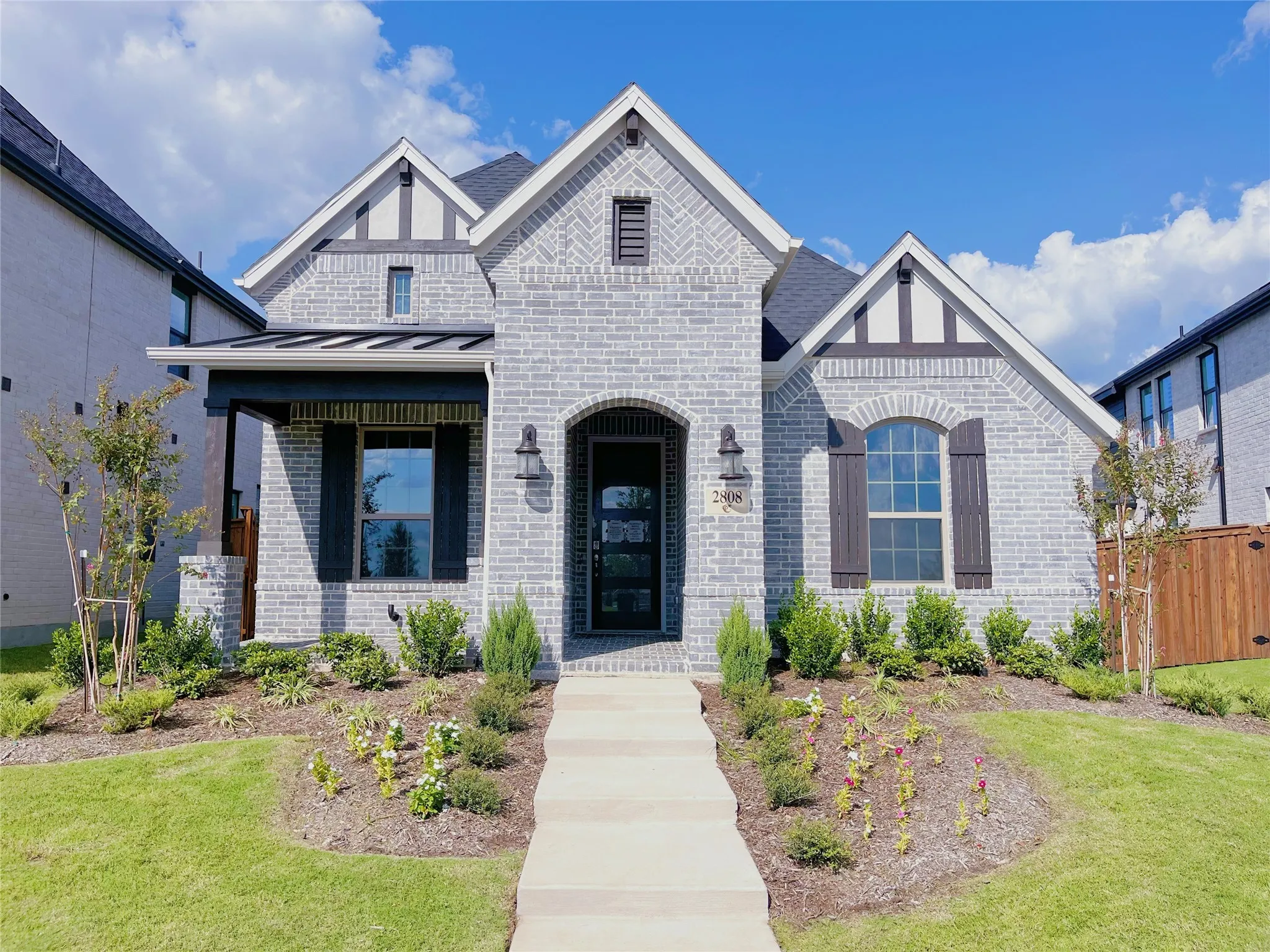 Single Family Residence For Rent