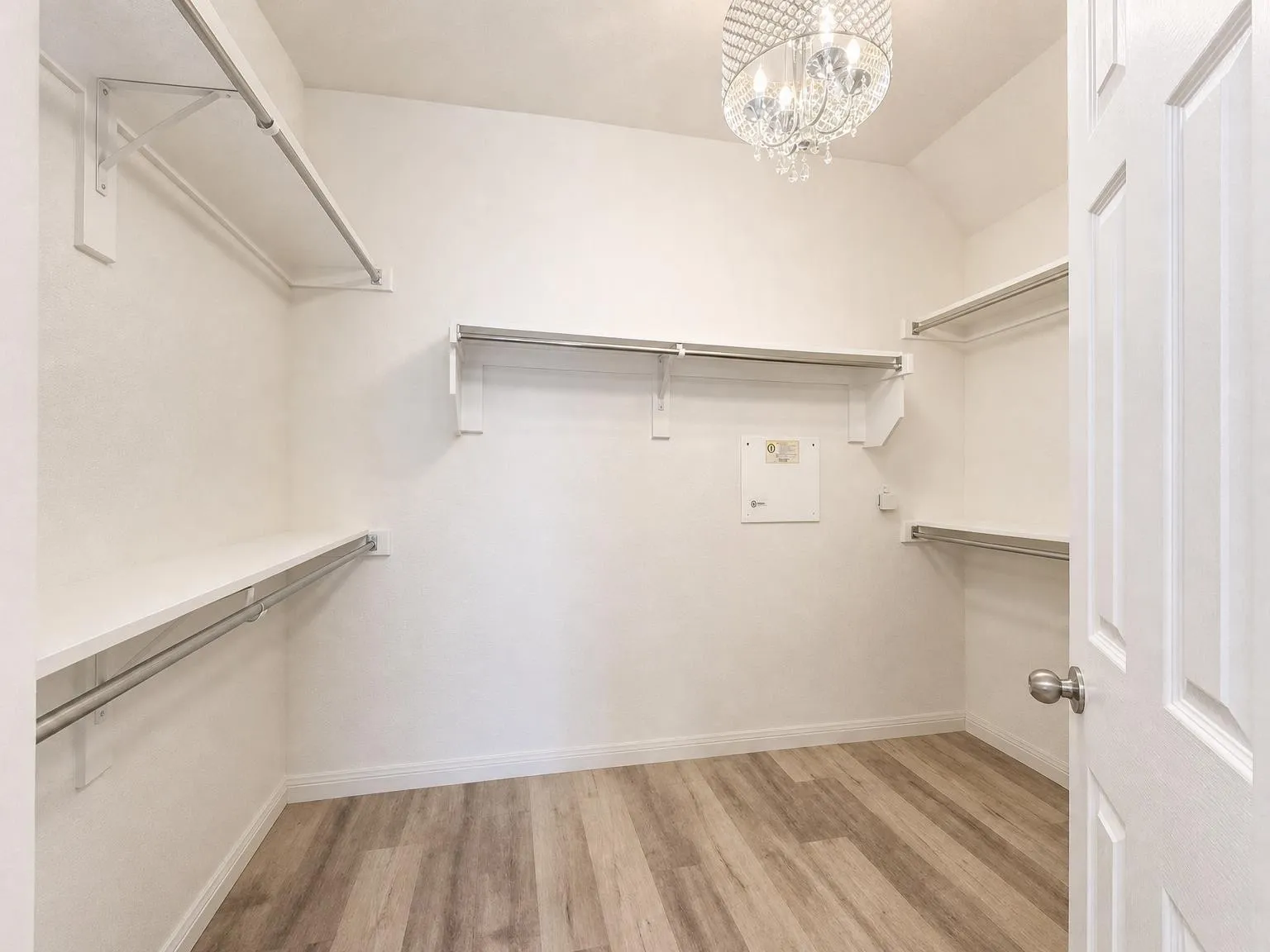Single Family Residence For Rent in Tarrant County , 4525 Dragonfly Way, Fort Worth, Texas 76244, 3 Bedroom, 2 Bathroom, 2 Garage spaces, 1,780 Sqft, built in 2005, mls#21392871, Real Estate Agent in Fort Worth, Homes For Rent in Tarrant county, Homes For Rent in Fort Worth, Realtor in Fort Worth Texas, Real Estate Brokerage Independent Realty Texas, Luminita Cordes Realtor