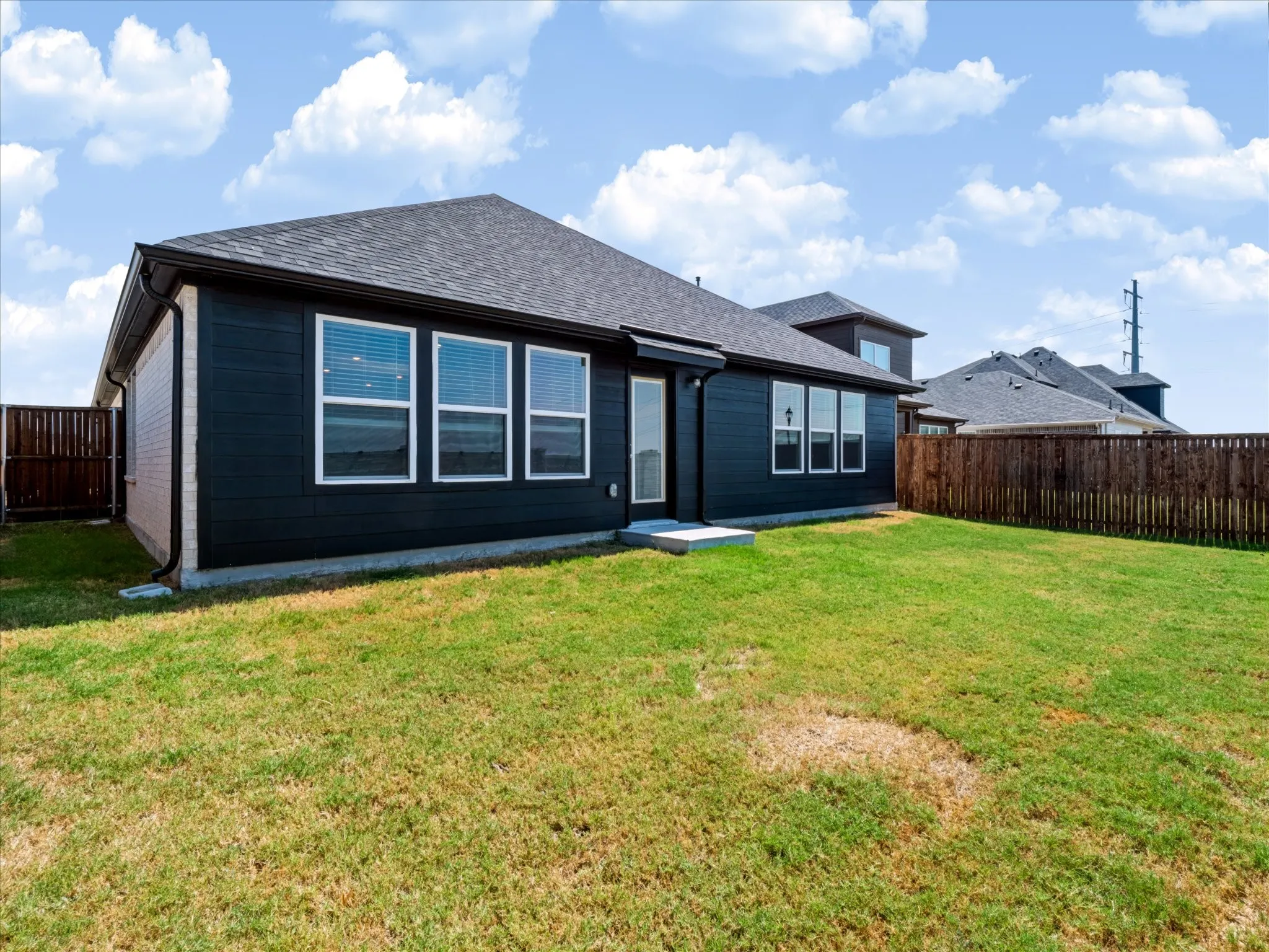 Single Family Residence For Rent in Collin County , 1608 Barnwood Trace, Weston, Texas 75009, 4 Bedroom, 3 Bathroom, 2 Garage spaces, 2,157 Sqft, built in 2025, mls#21392842, Real Estate Agent in Weston, Homes For Rent in Collin county, Homes For Rent in Weston, Realtor in Weston Texas, Real Estate Brokerage Independent Realty Texas, Luminita Cordes Realtor