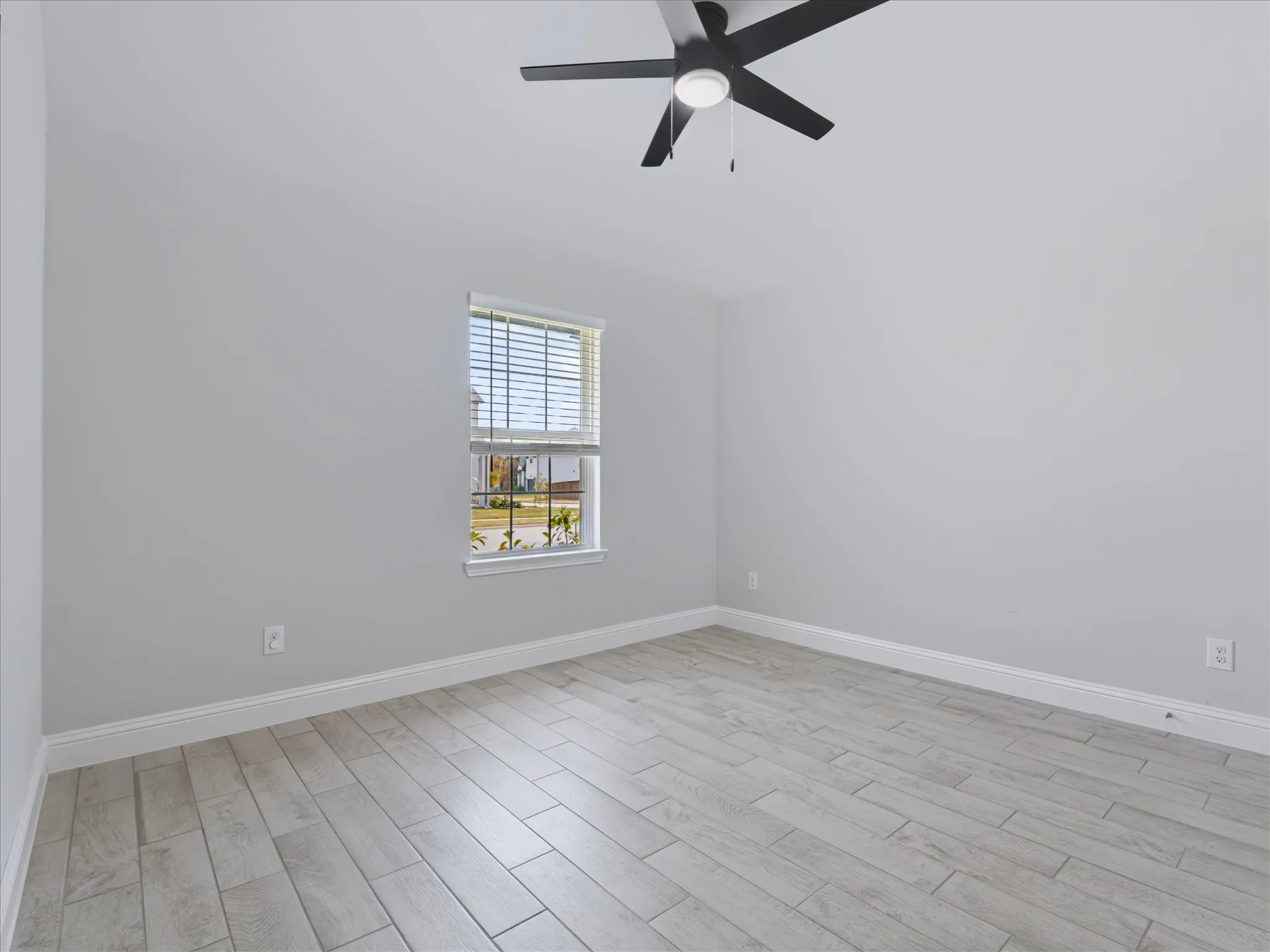 Single Family Residence For Rent in Collin County , 1608 Barnwood Trace, Weston, Texas 75009, 4 Bedroom, 3 Bathroom, 2 Garage spaces, 2,157 Sqft, built in 2025, mls#21392842, Real Estate Agent in Weston, Homes For Rent in Collin county, Homes For Rent in Weston, Realtor in Weston Texas, Real Estate Brokerage Independent Realty Texas, Luminita Cordes Realtor