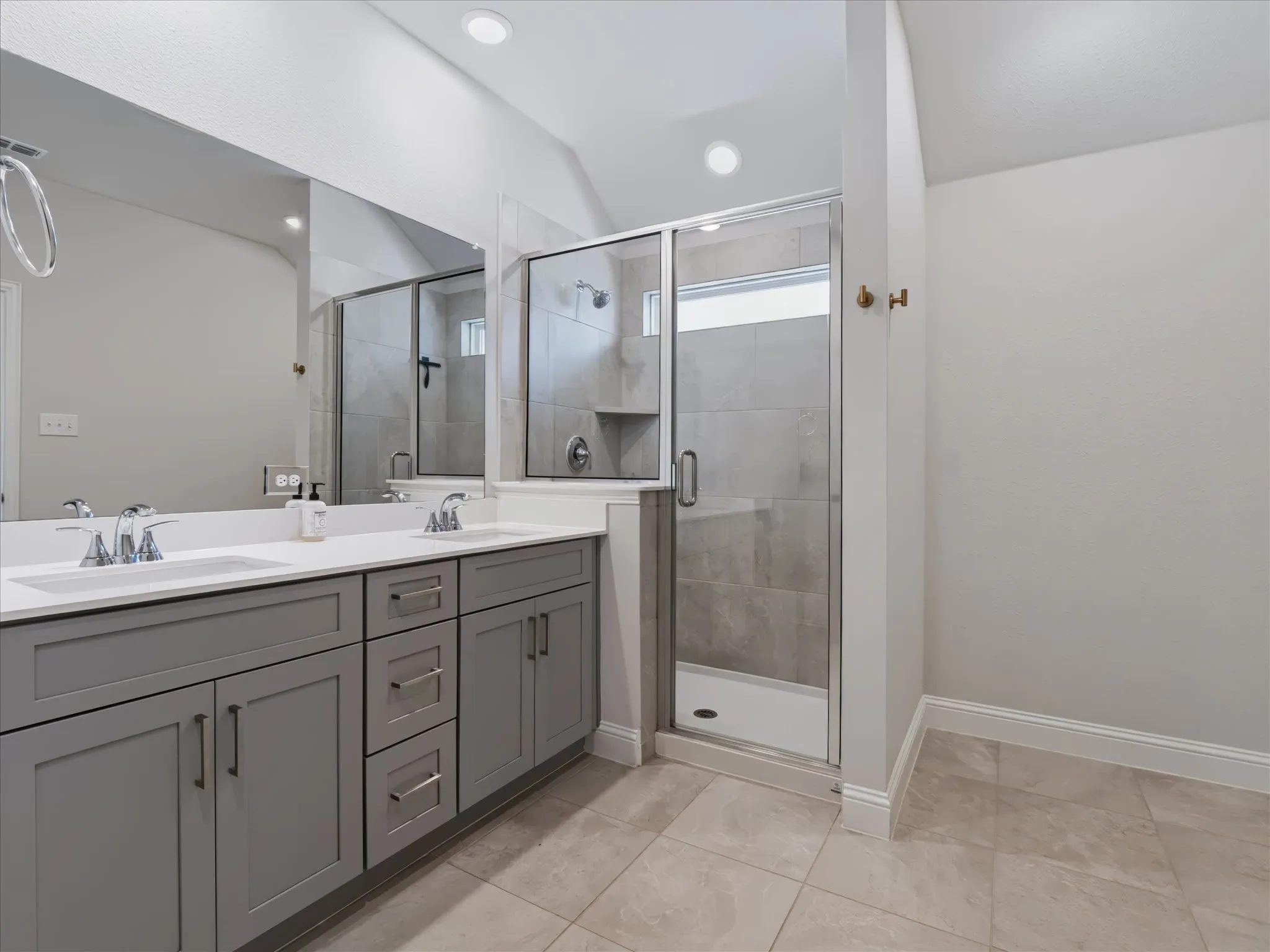 Single Family Residence For Rent in Collin County , 1608 Barnwood Trace, Weston, Texas 75009, 4 Bedroom, 3 Bathroom, 2 Garage spaces, 2,157 Sqft, built in 2025, mls#21392842, Real Estate Agent in Weston, Homes For Rent in Collin county, Homes For Rent in Weston, Realtor in Weston Texas, Real Estate Brokerage Independent Realty Texas, Luminita Cordes Realtor