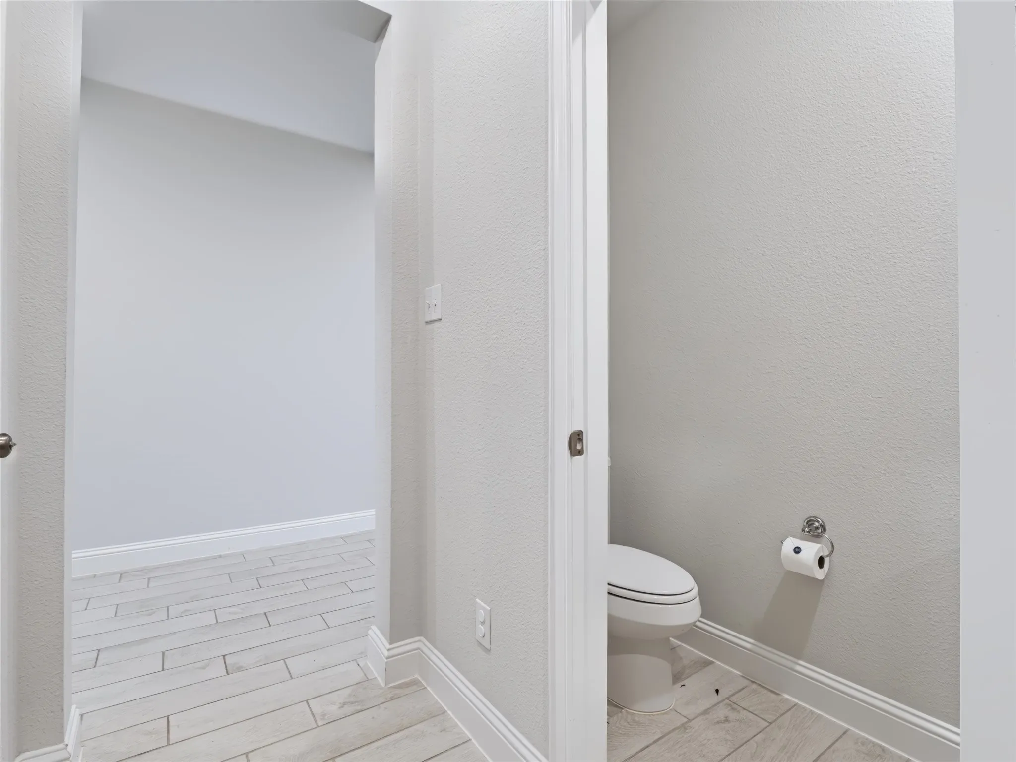 Single Family Residence For Rent in Collin County , 1608 Barnwood Trace, Weston, Texas 75009, 4 Bedroom, 3 Bathroom, 2 Garage spaces, 2,157 Sqft, built in 2025, mls#21392842, Real Estate Agent in Weston, Homes For Rent in Collin county, Homes For Rent in Weston, Realtor in Weston Texas, Real Estate Brokerage Independent Realty Texas, Luminita Cordes Realtor