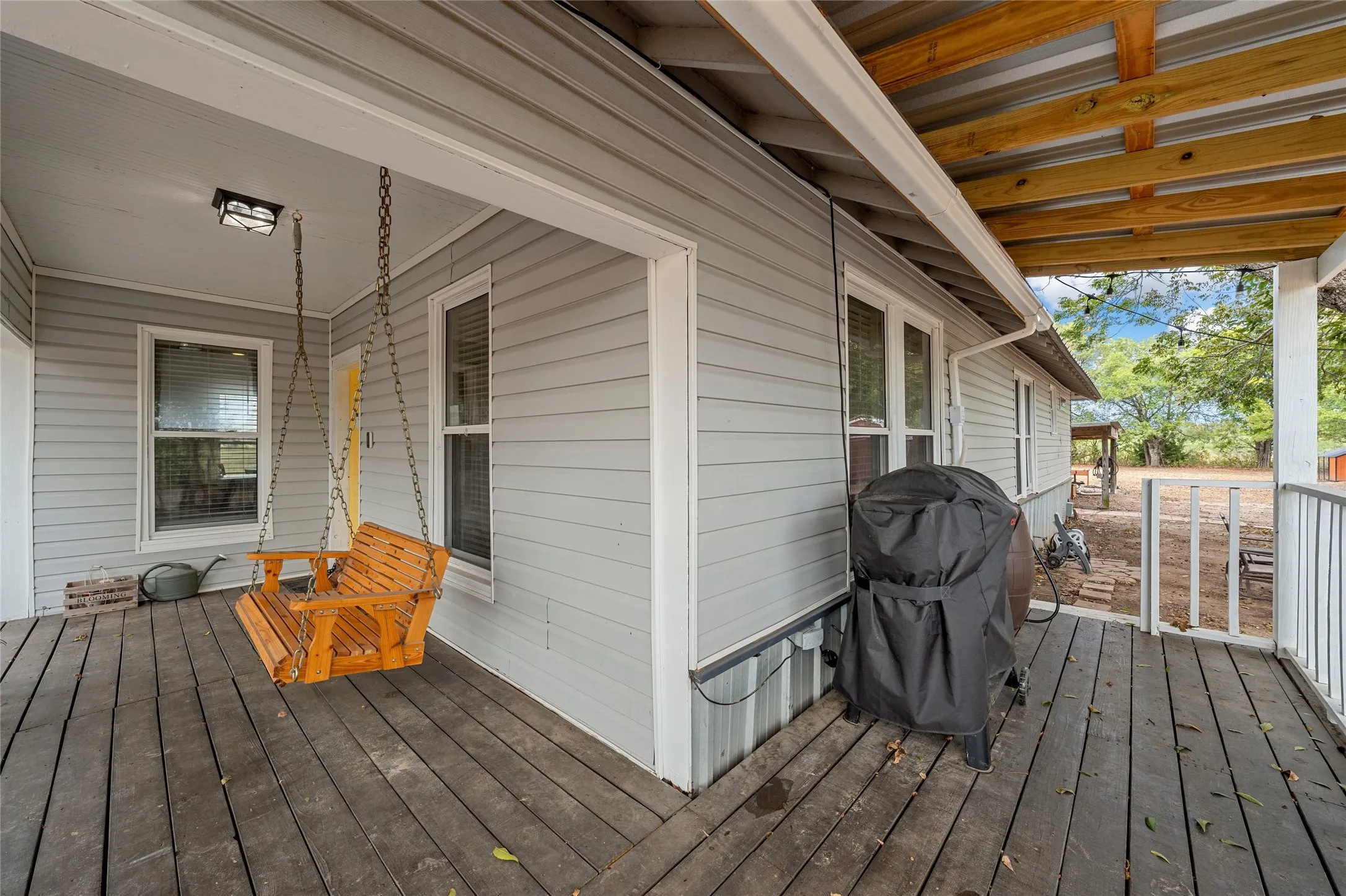 Single Family Residence For Sale in Mc Lennan County , 393 Peevey Lane, Robinson, Texas 76706, 3 Bedroom, 2 Bathroom, Garage spaces, 1,591 Sqft, built in 1950, mls#21391778, Real Estate Agent in Robinson, Homes For Sale in Mc Lennan county, Homes For Sale in Robinson, Realtor in Robinson Texas, Real Estate Brokerage Independent Realty Texas, Luminita Cordes Realtor